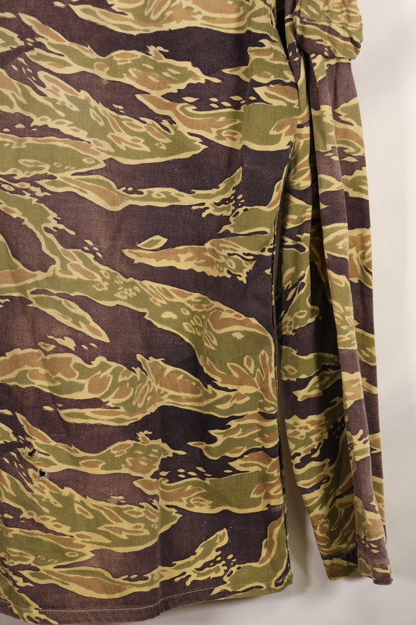 Real Late War Pattern US Size Tiger Stripe Shirt with Pocket Modification Used