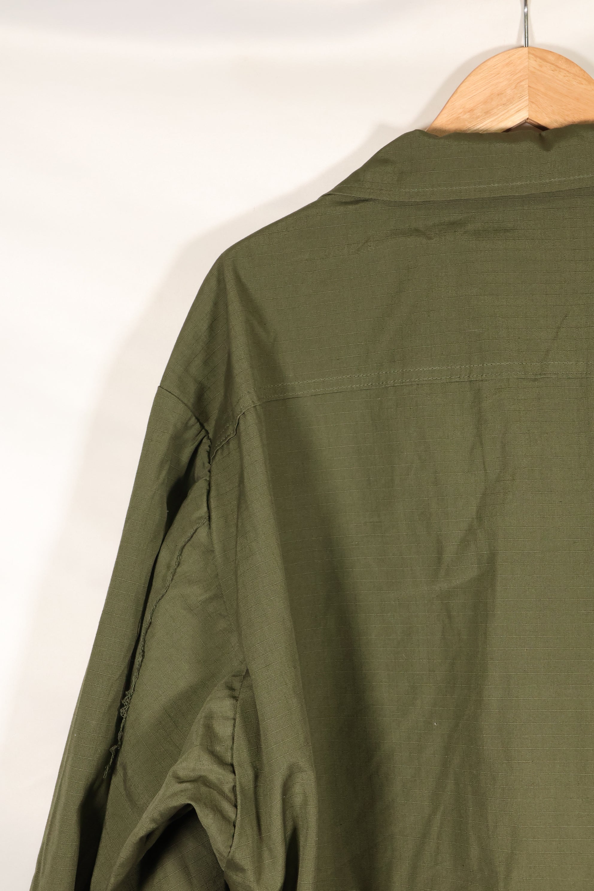 1970 Contract X-L-R Deadstock 4th Model Jungle Fatigue Jacket, Largest Size