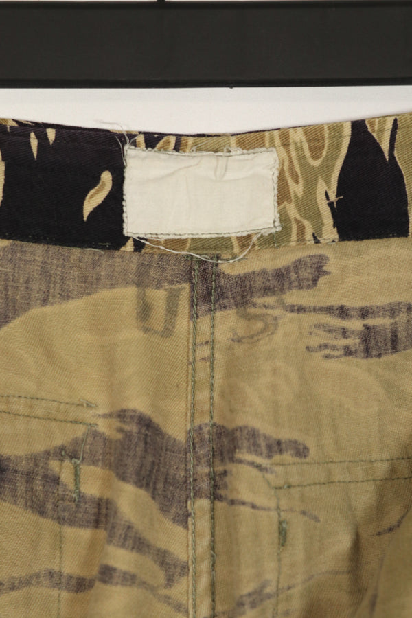 Real Gold Tiger Stripe US Cut Pants with missing buttons, used.
