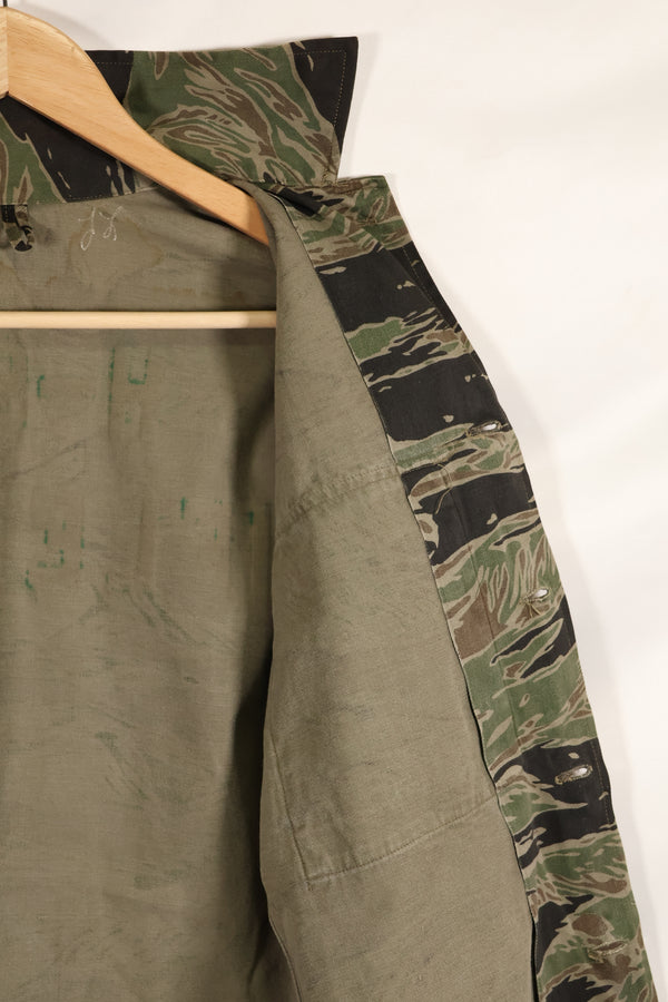 実物　USカット　シルバータイガーストライプ　シャツ　推定US-M　状態良い　背面ステンシルあり