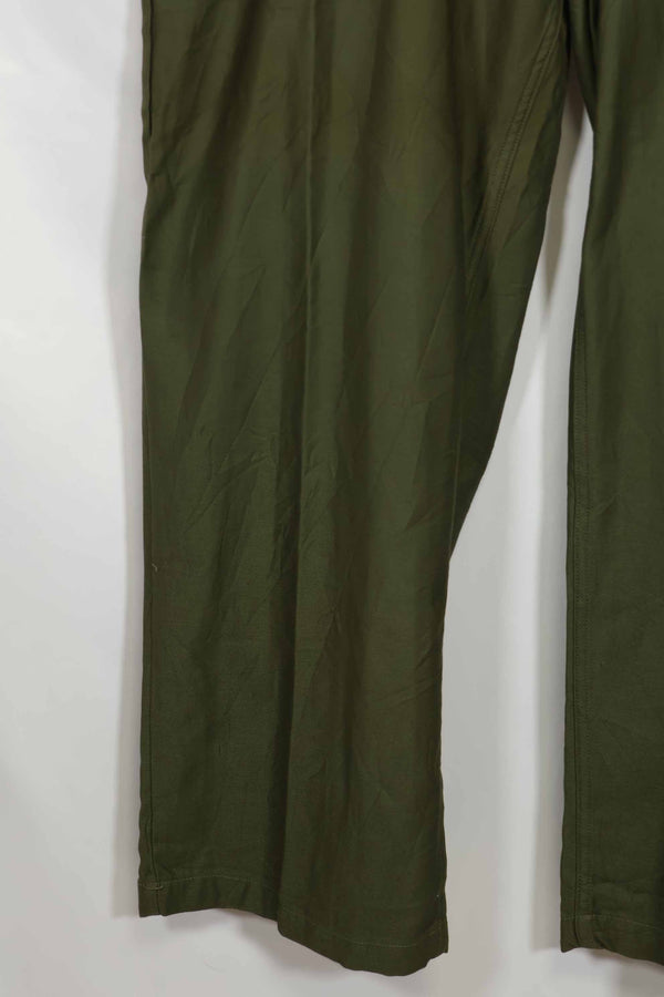 1960's Deadstock OG-107 Utility Pants Baker Pants 42 x 33 Never used