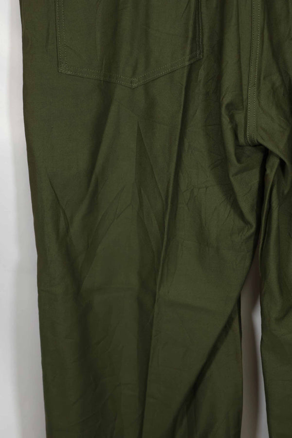 1960's Deadstock OG-107 Utility Pants Baker Pants 42 x 33 Never used