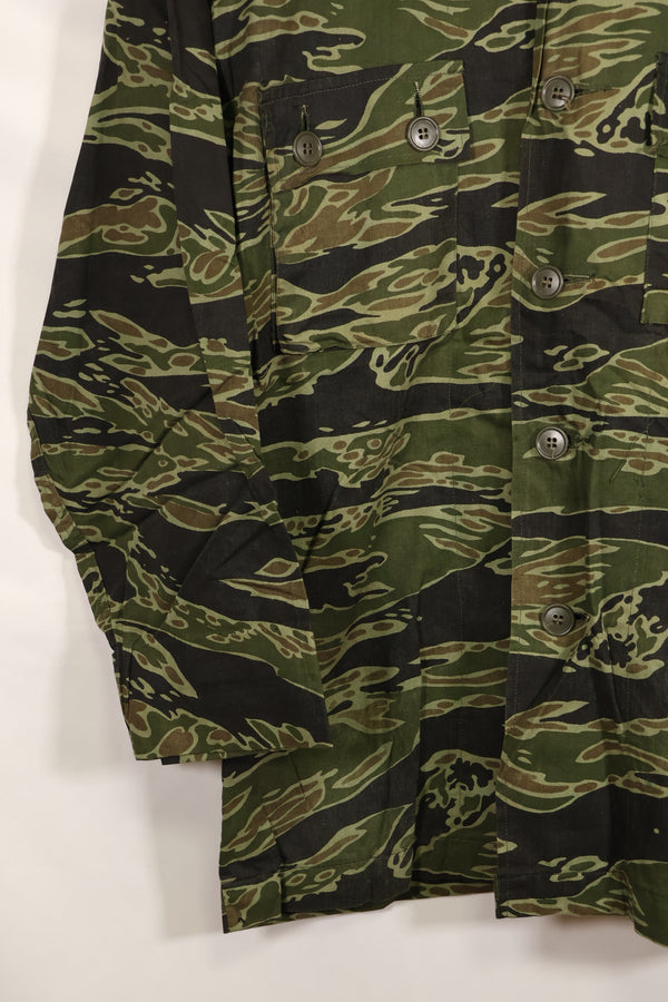 Actual Late War Pattern US Size Tiger Stripe Shirt Dark Color Almost Unused