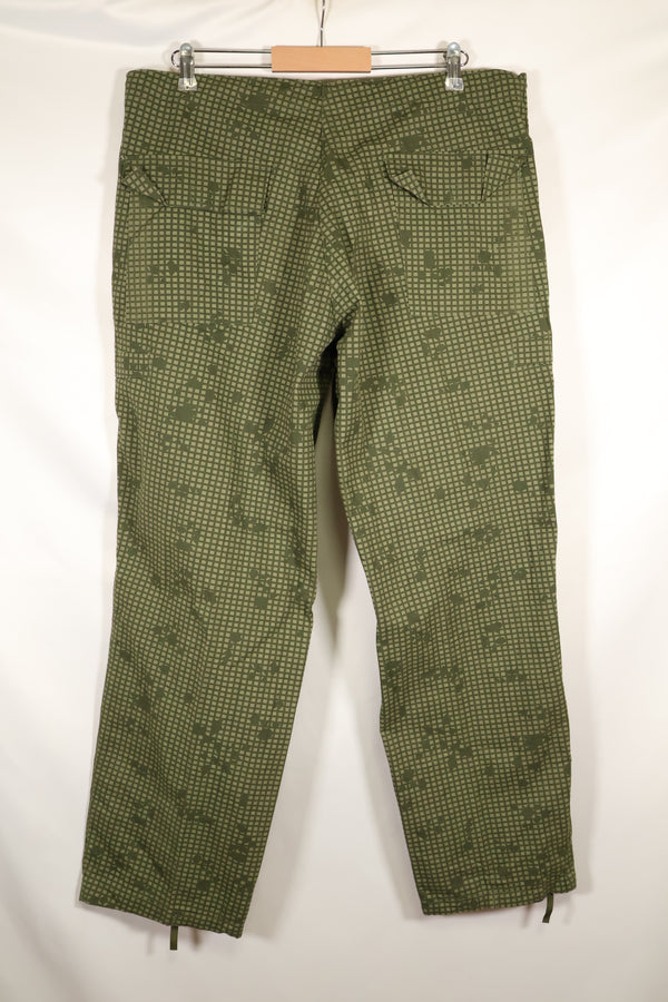1987 Contract - L-R: U.S. Military, Infrared-Countermeasure, Night Camo, Pants, Overpants, Used (Replica)