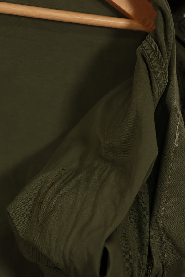 Real Japanese made FEC-39917 2nd Model Jungle Fatigue Jacket, 25th Infantry Division, with patch, used.