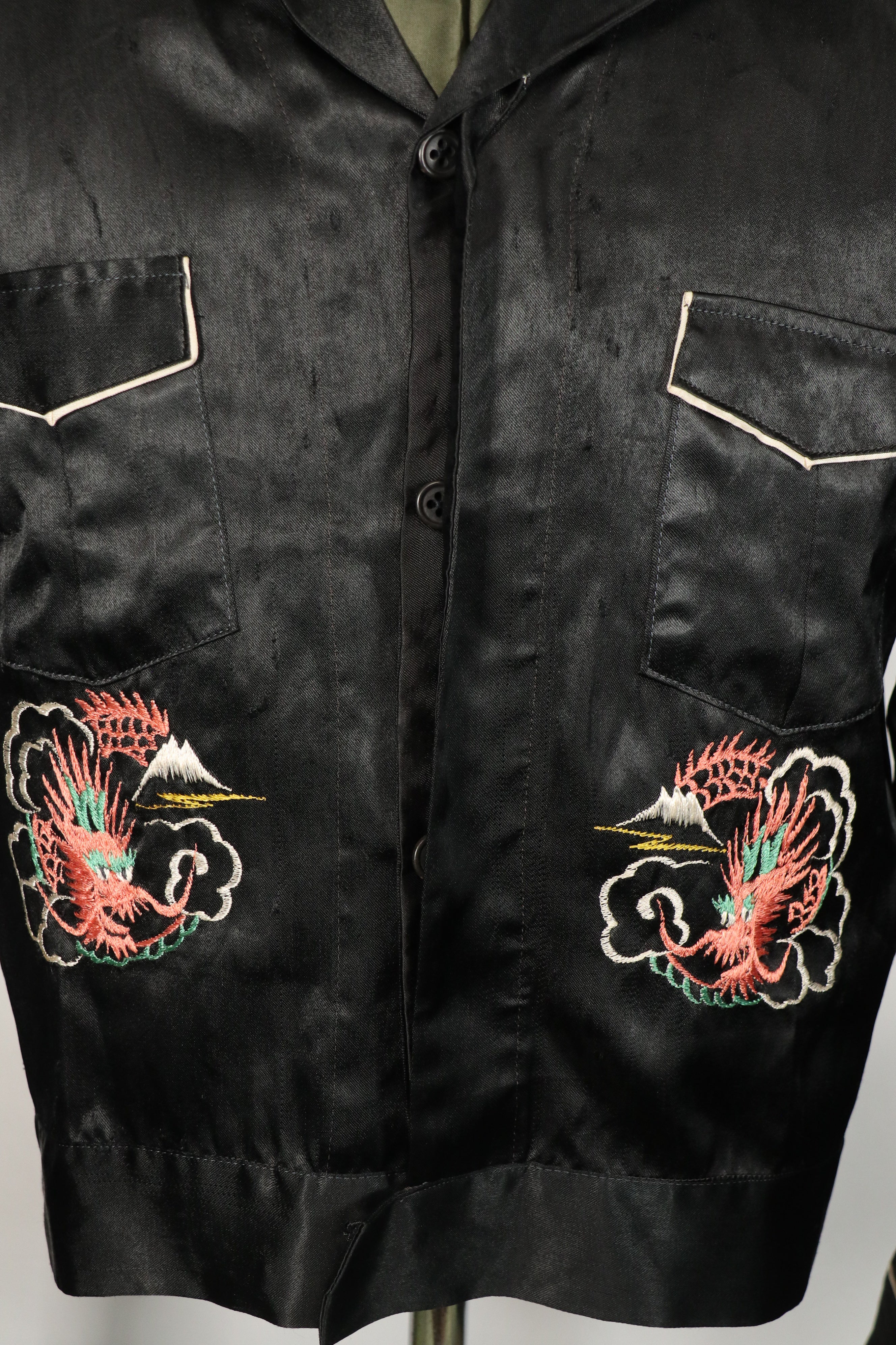Estimated late 1940s-early 1950s early Japan Jacket, tiger embroidery, small scratches.