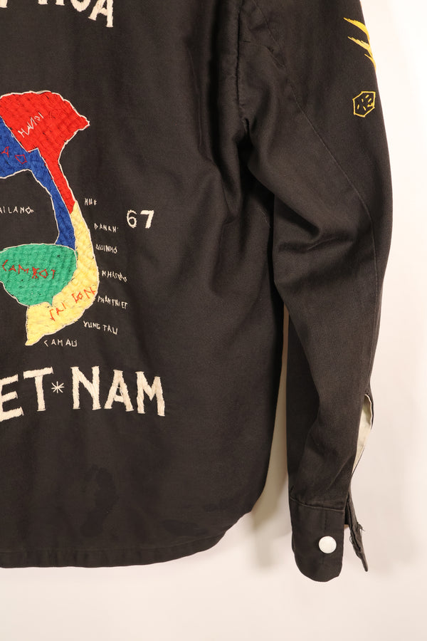 1966–67: Vietnam War, Tour Jacket, Vietnam jacket, Tuy Hoa, Souvenirs for U.S. Soldiers