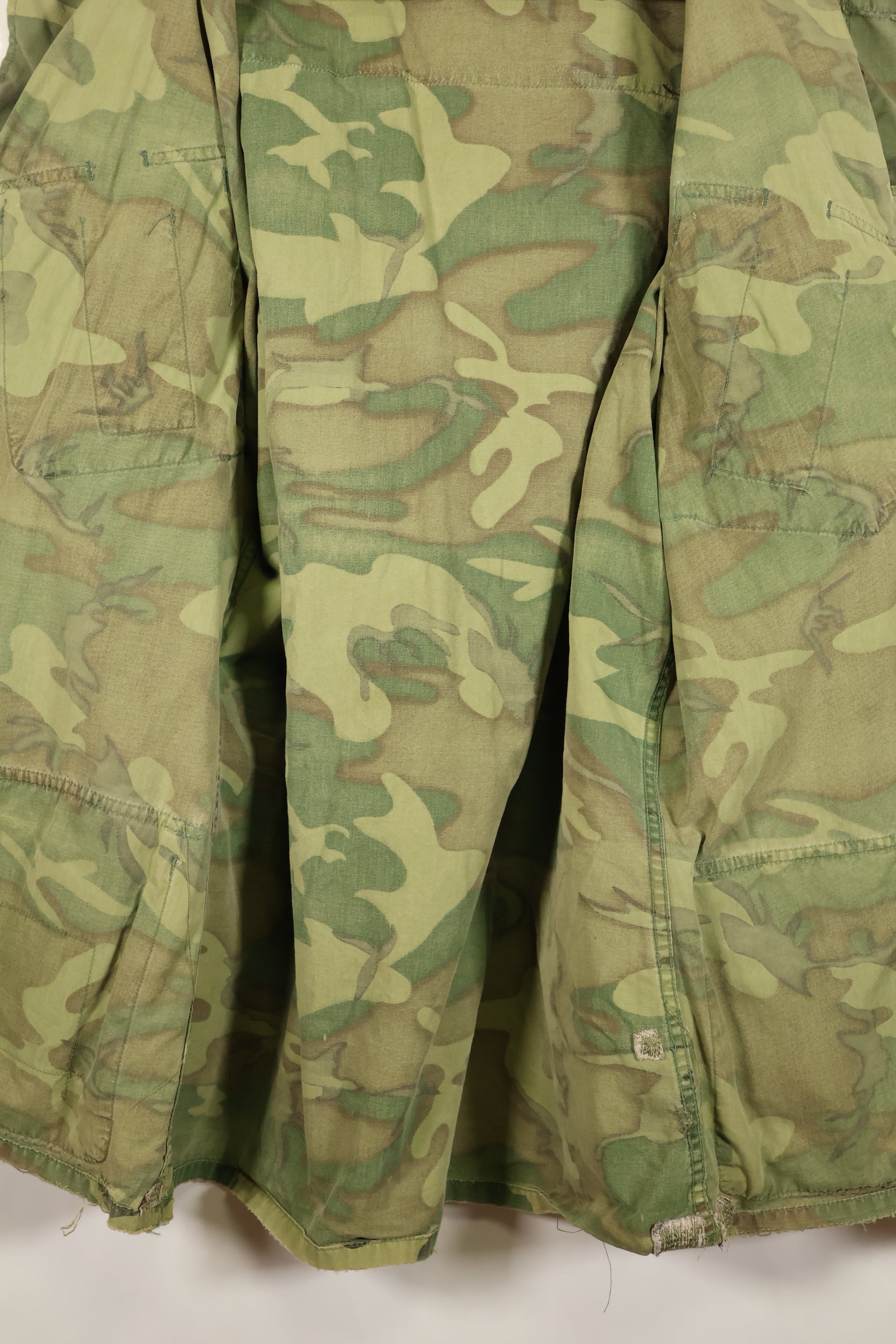 Estimated 1966–67 | Estimated M-R | No label | ERDL camouflage | Early print | Short-sleeve custom fatigue jacket | Used