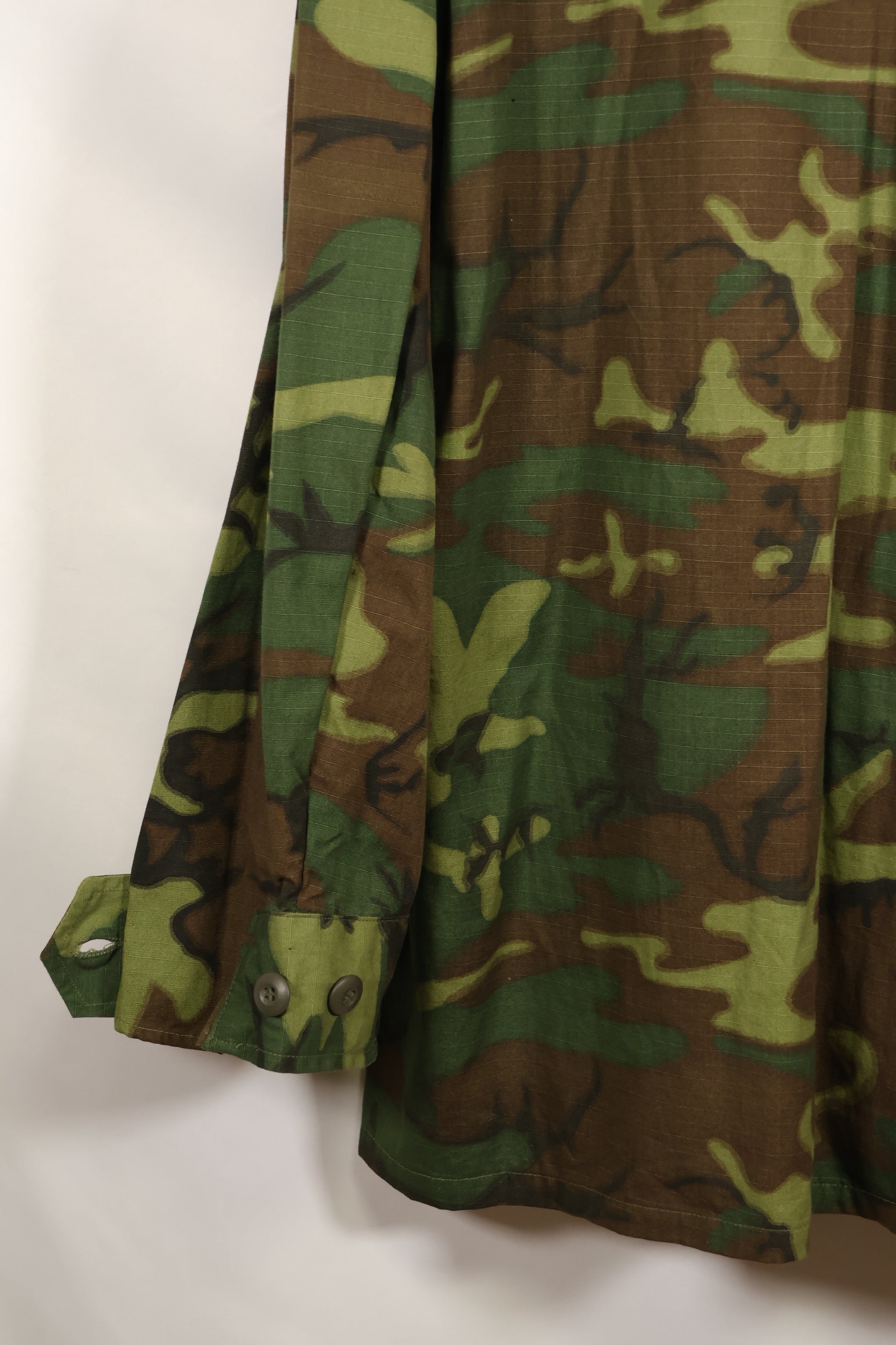 1970 Contract Deadstock X-L-R ERDL Green Leaf Camouflage Jungle Fatigue Jacket