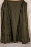 Early 1950s MEDIUM M51 Field Parka with coyote hood, used.