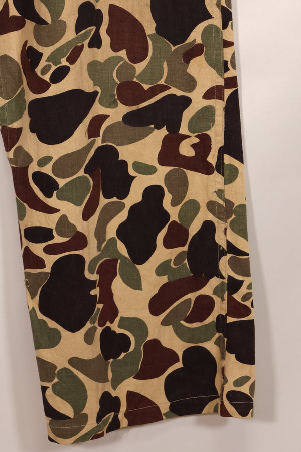 Early to mid 1960s CIDG Beogum camo, utility cut, large size, faded, used.