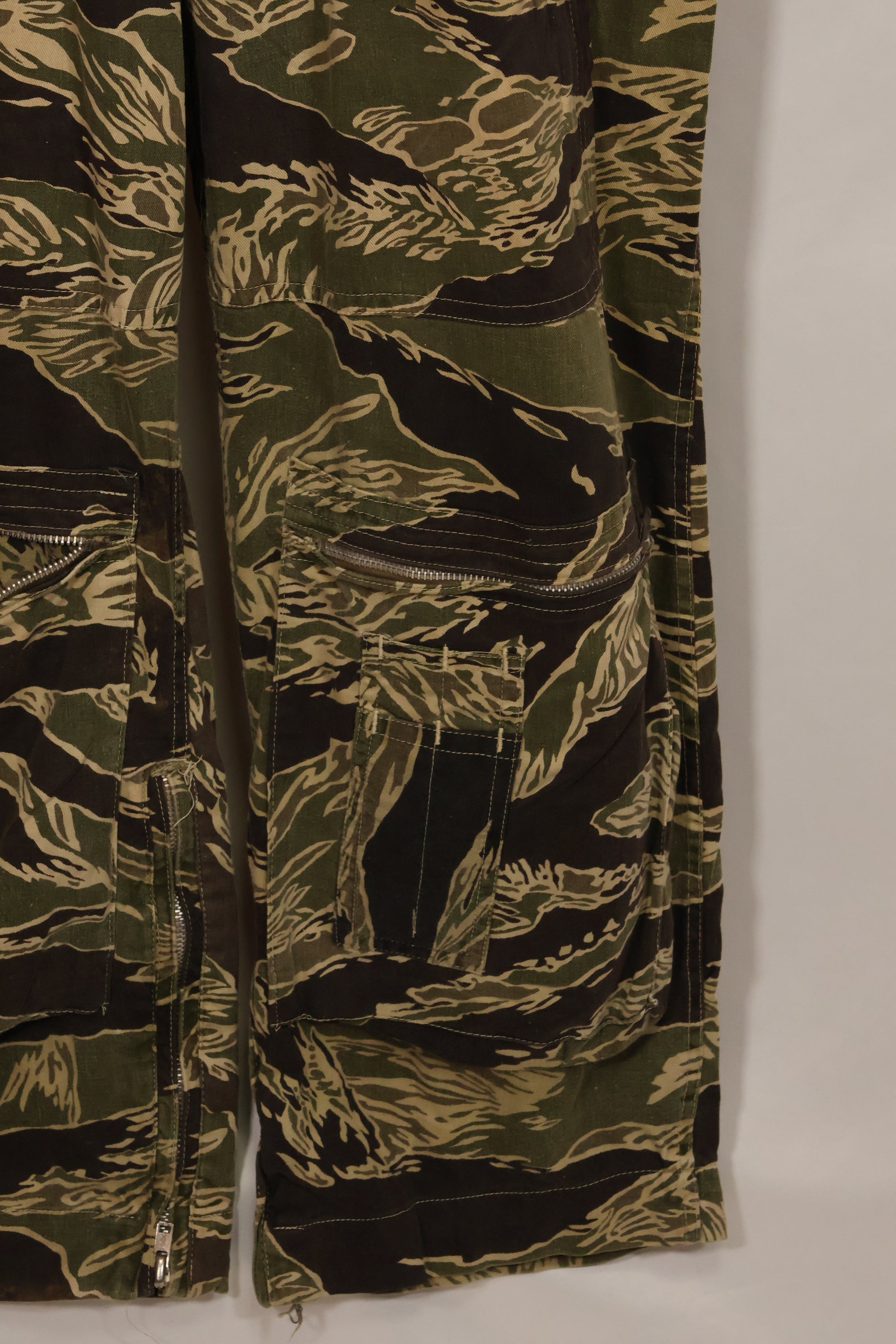 1960s 42R Okinawa Tiger Pattern Tiger Stripe Flight Suit, used, zipper damaged.