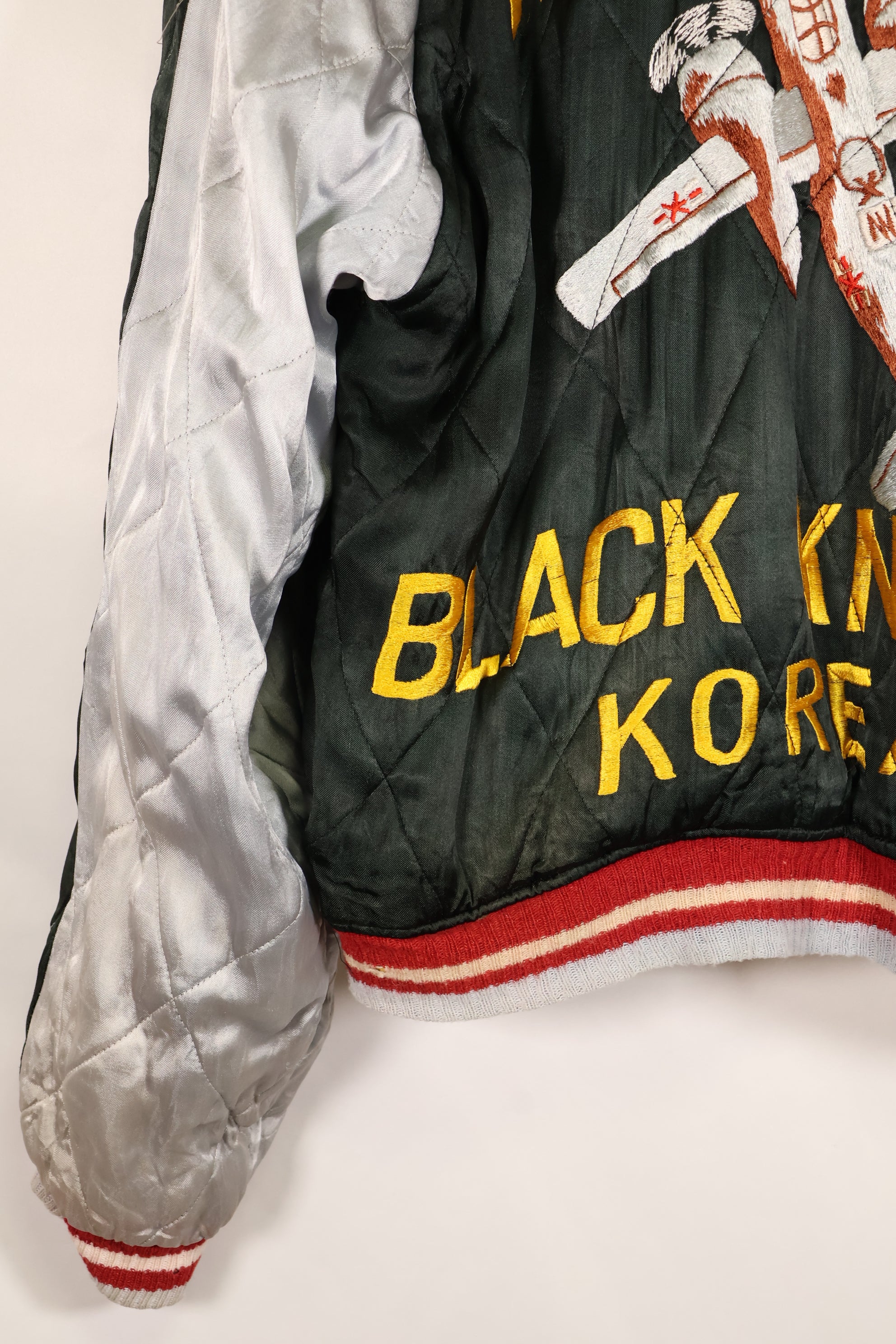 1950s U.S. Air Force 17th Bomb Wing Black Knights Korea Tour Jacket Used