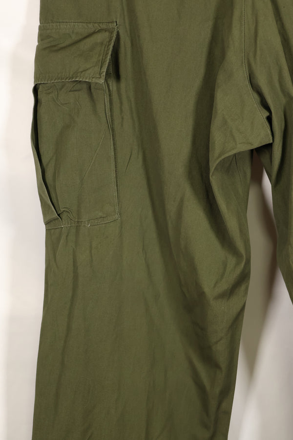 Circa 1967 L-R Non Rip 3rd Model Jungle Fatigue Pants, good condition, used.
