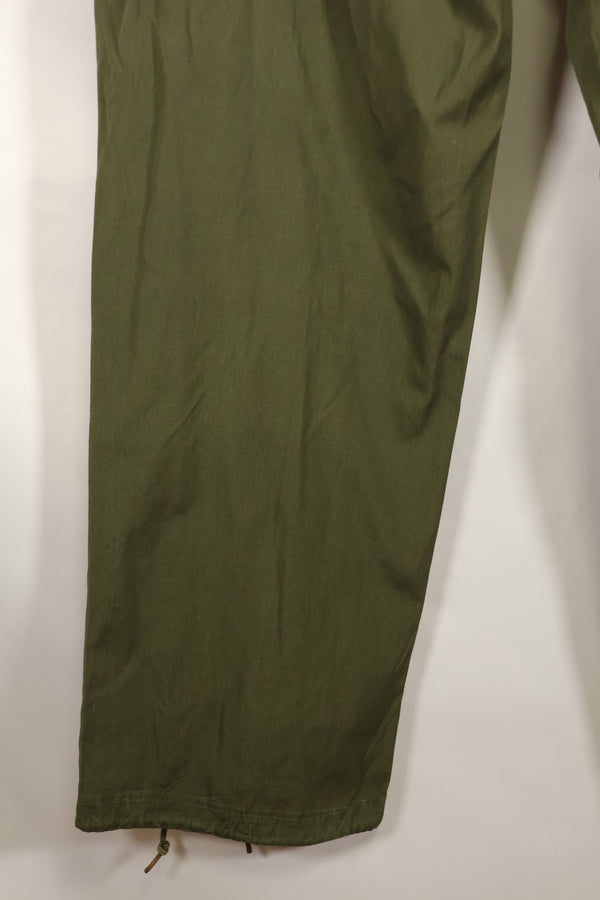 Circa 1967 L-R Non Rip 3rd Model Jungle Fatigue Pants, good condition, used.