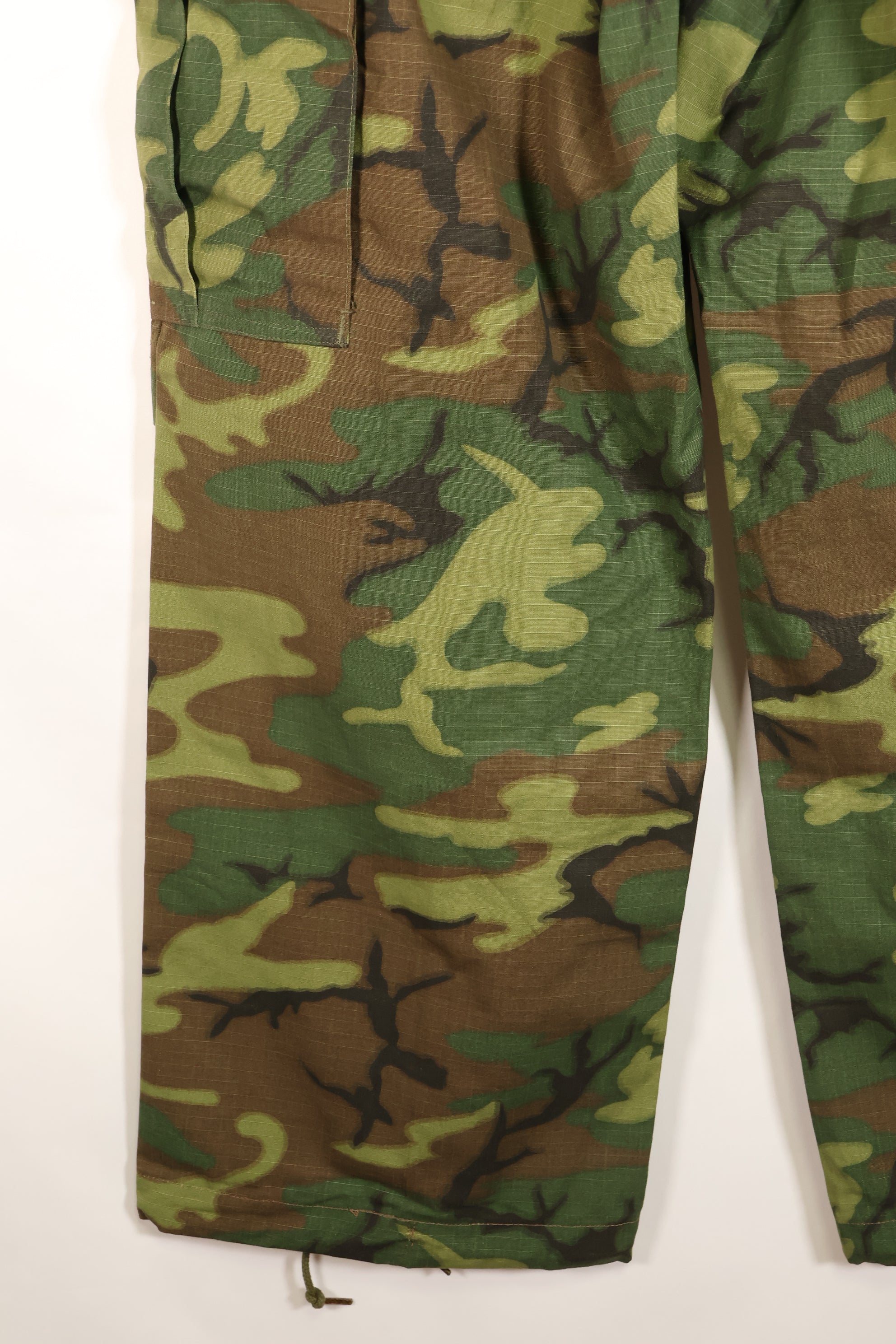 1968 Contract, S-R, Ripstop Fabric, ERDL Leaf Camo, Fatigue Pants, Good Condition, Used