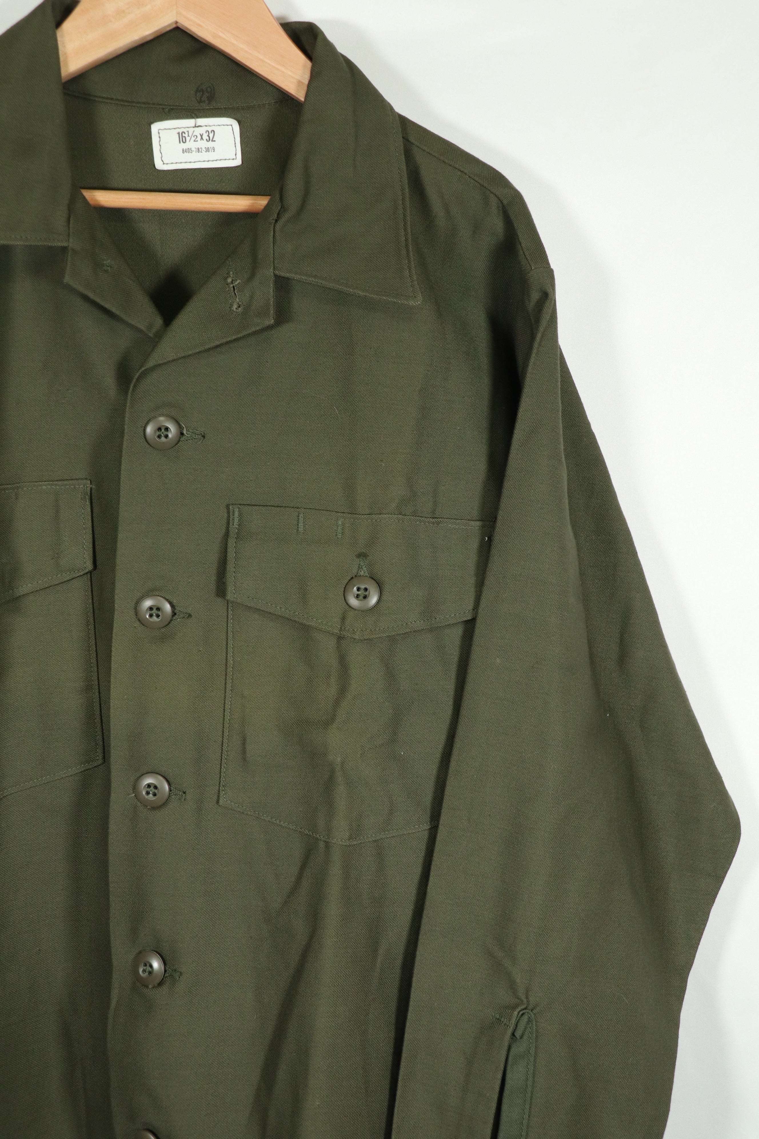 Actual 1974 OG-107 utility shirt, deadstock, 161/2 32, large size.