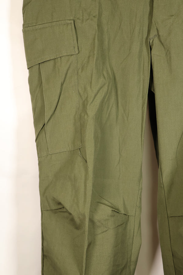 1967 Contract, Deadstock, L-R, 3rd Model Jungle Fatigue Pants, Good Condition, NOS