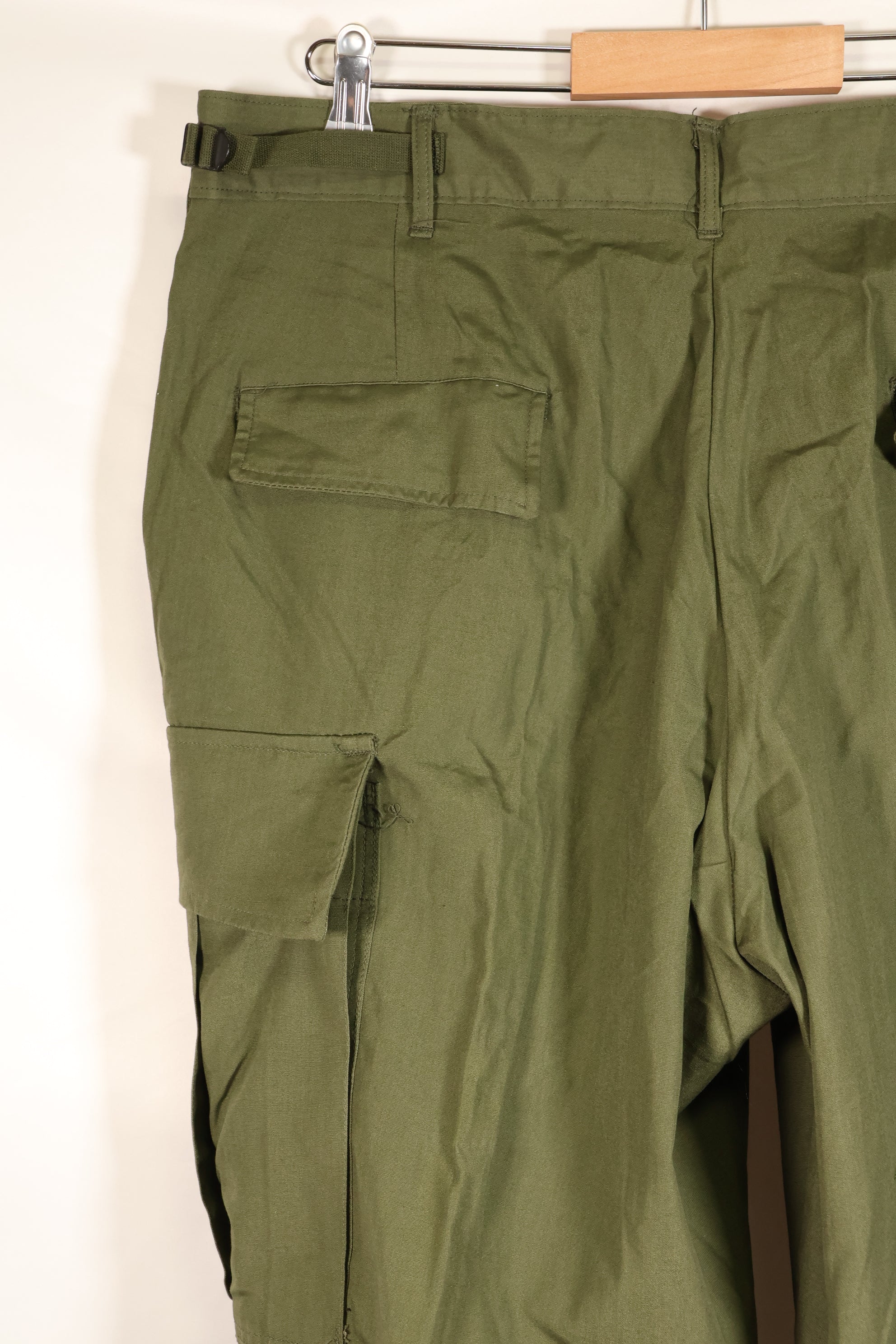 1967 Contract, Deadstock, L-R, 3rd Model Jungle Fatigue Pants, Good Condition, NOS