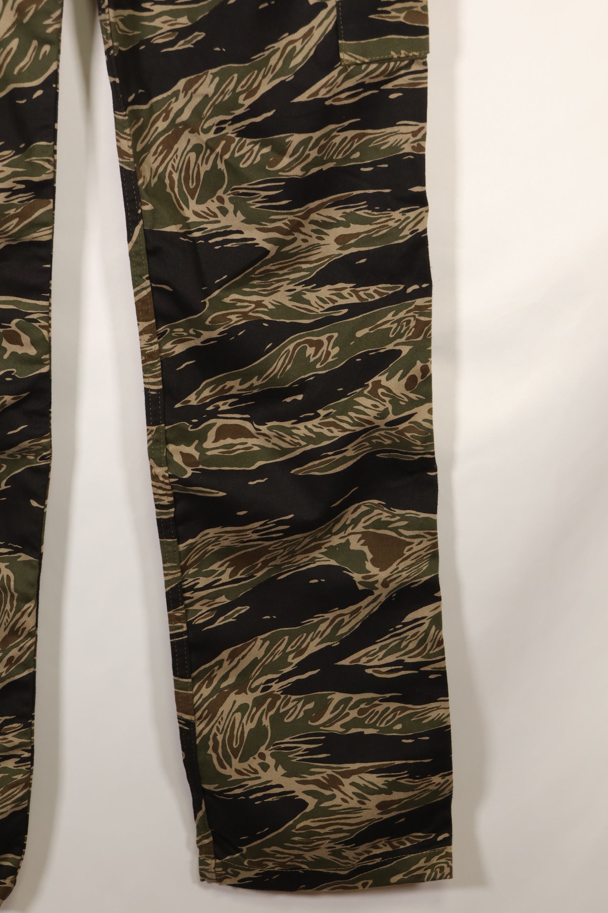 2023 US-S MILITARIA 1911 Silver Tiger US Cut Pants Sample Used