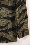 1960s US-M Silver Tiger Tiger Stripe shirt, little worn, good condition, used.