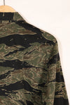 1960s US-M Silver Tiger Tiger Stripe shirt, little worn, good condition, used.