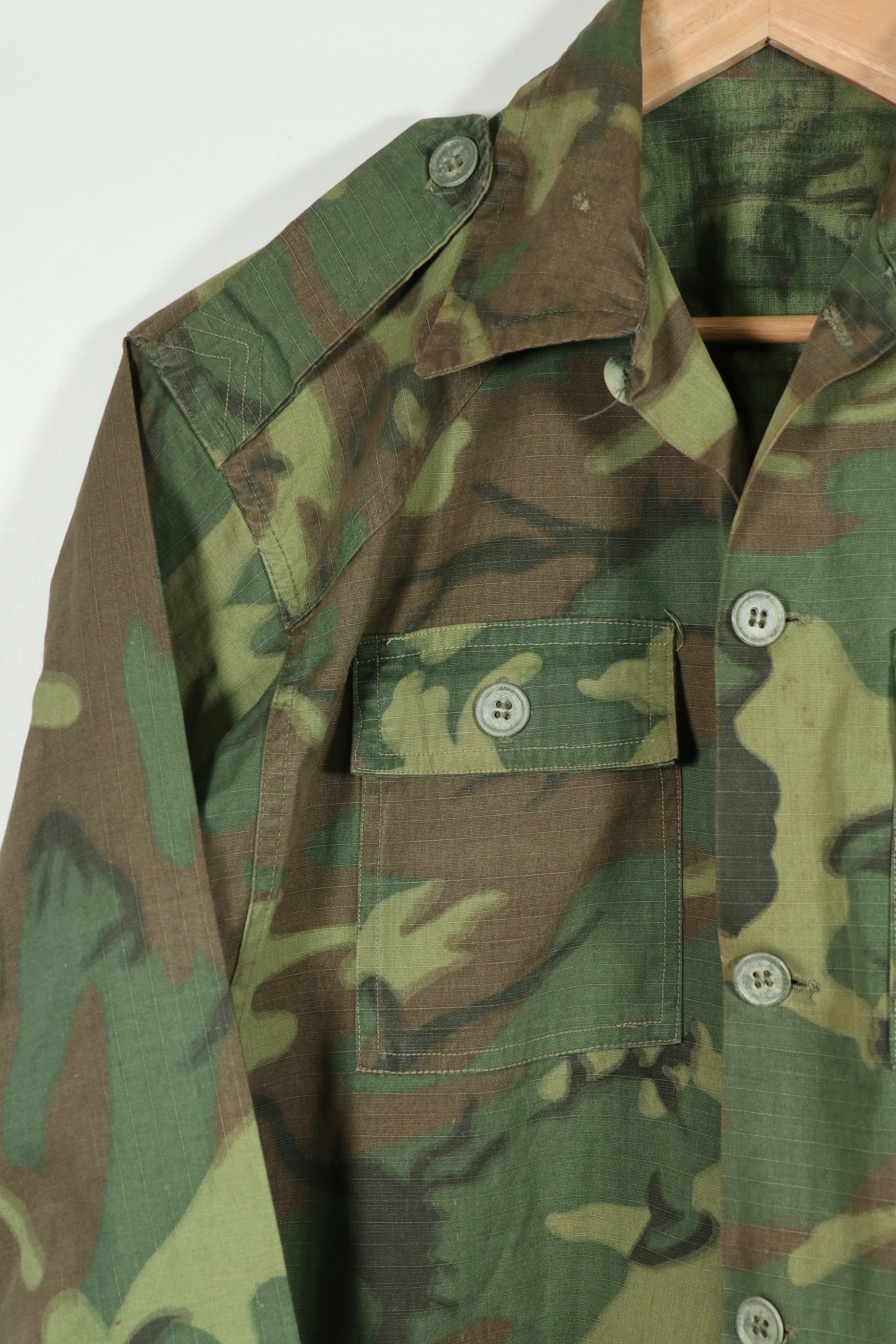 Real South Vietnamese Army Ranger Airborne ARVN M59 Utility Shirt Used