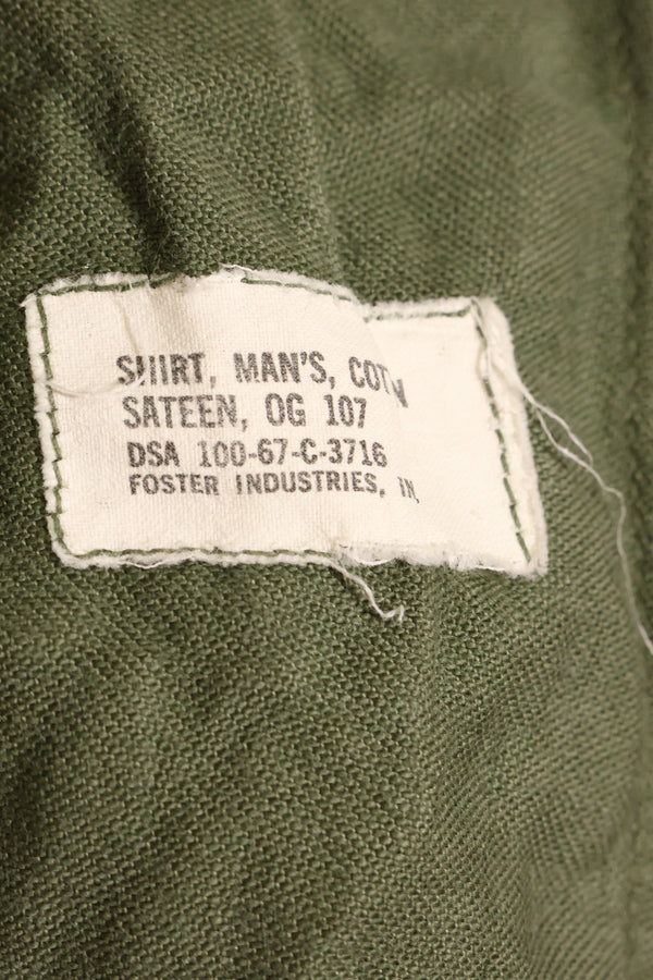 1967 Contract Snoopy Patch US Navy USN OG-107 Utility Shirt Used A