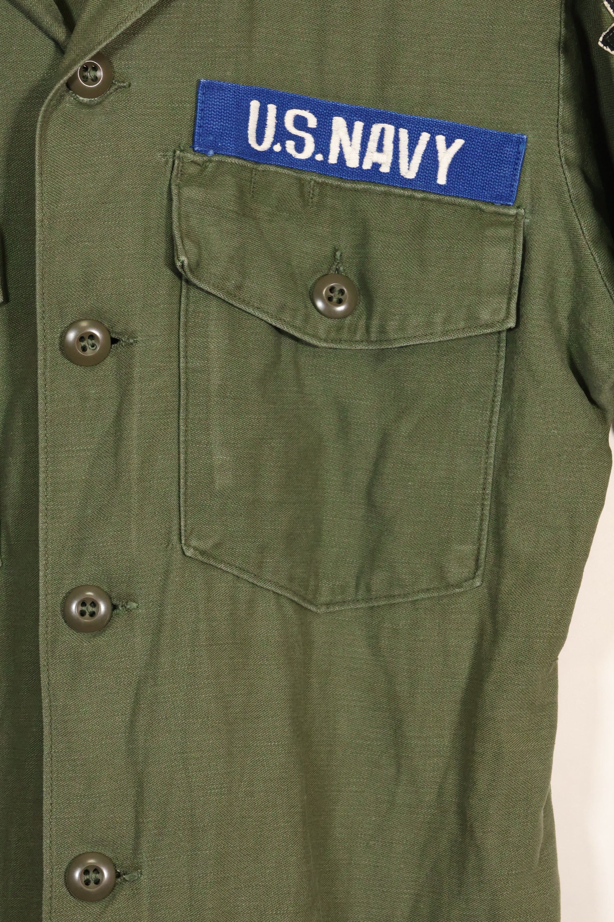 1967 Contract Snoopy Patch US Navy USN OG-107 Utility Shirt Used B