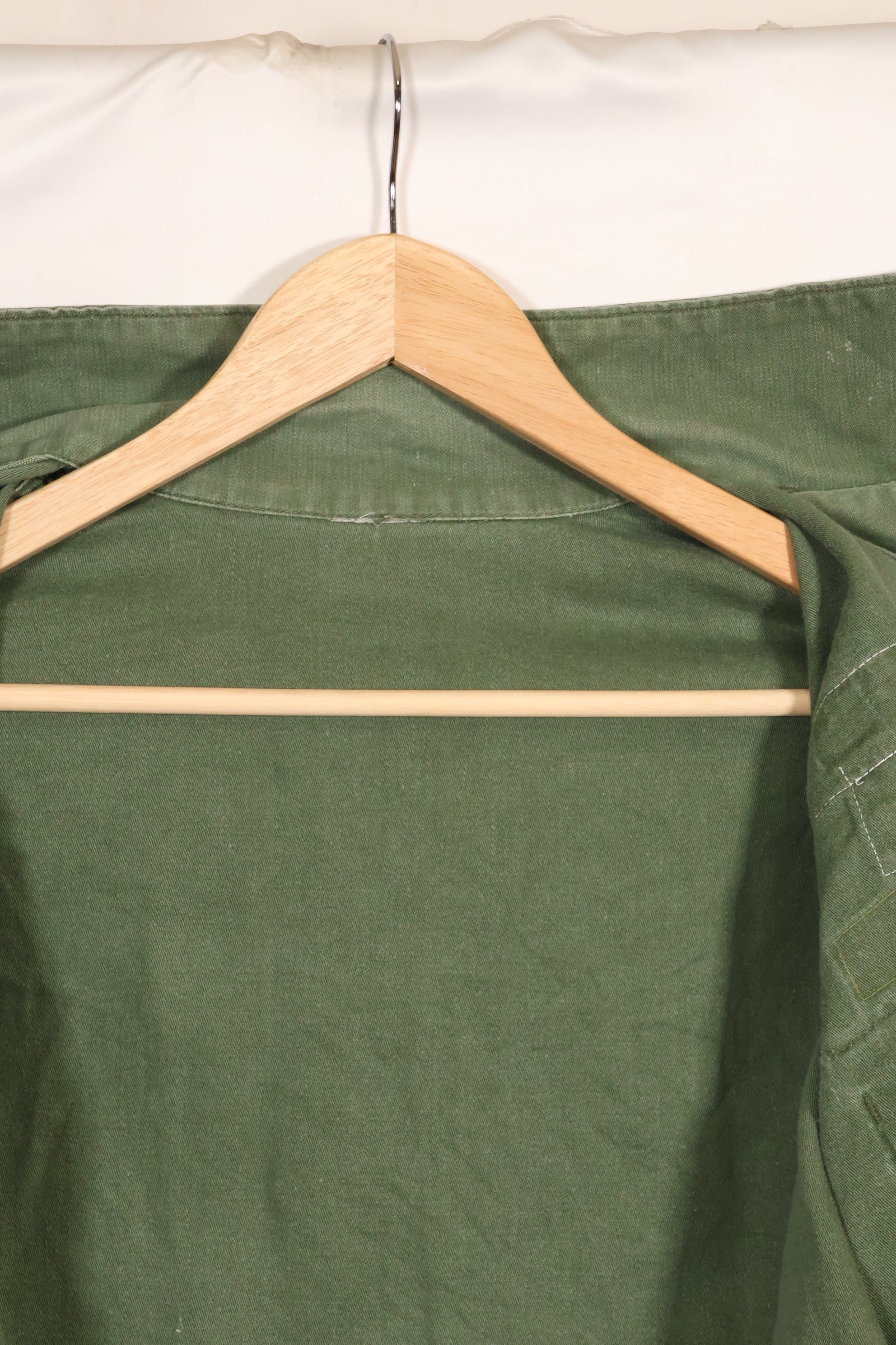 1960s-70s OG-107 Utility Shirt US Army 173rd Airborne Brigade Soldier Used