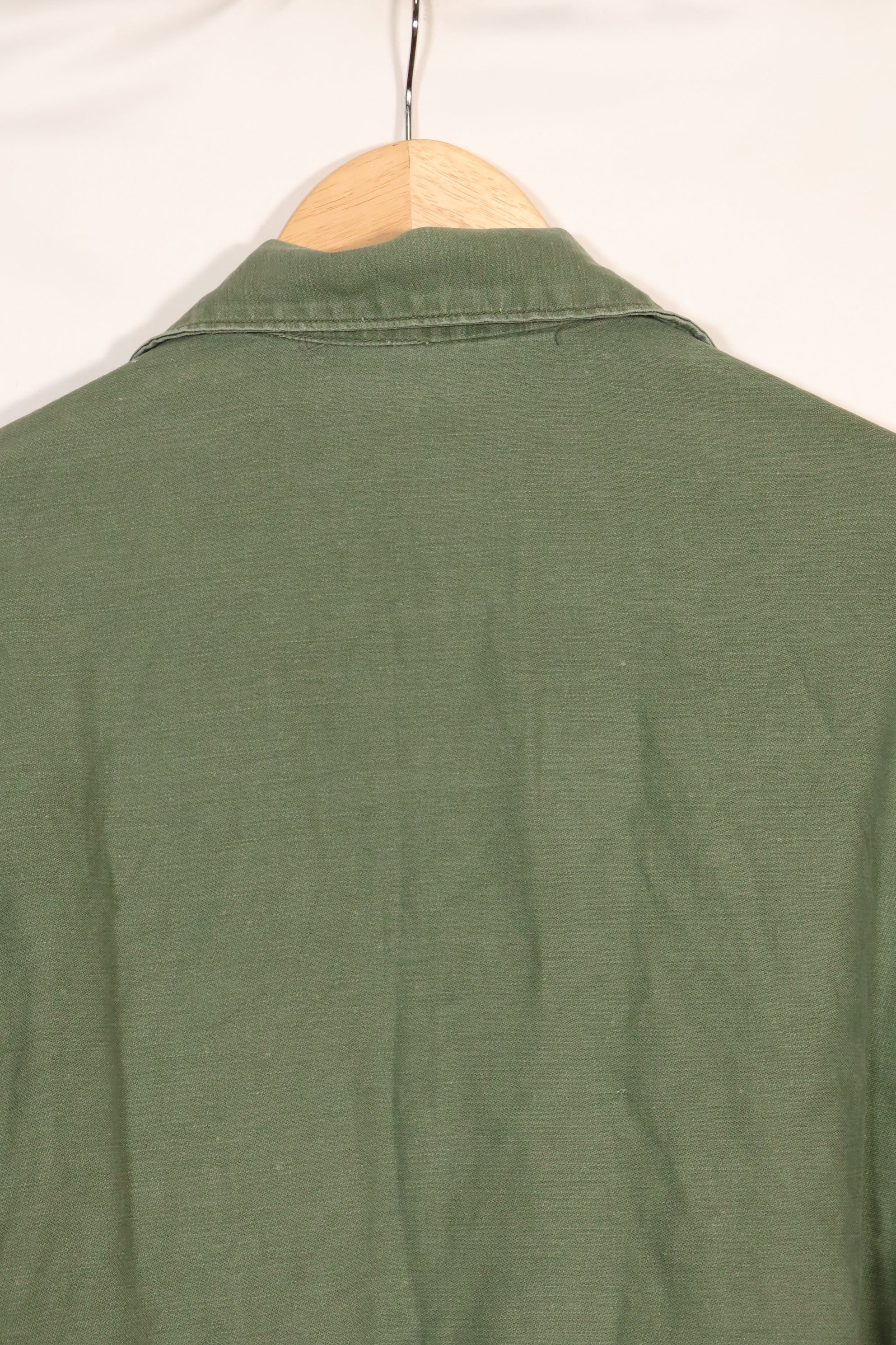 1960s-70s OG-107 Utility Shirt US Army 173rd Airborne Brigade Soldier Used