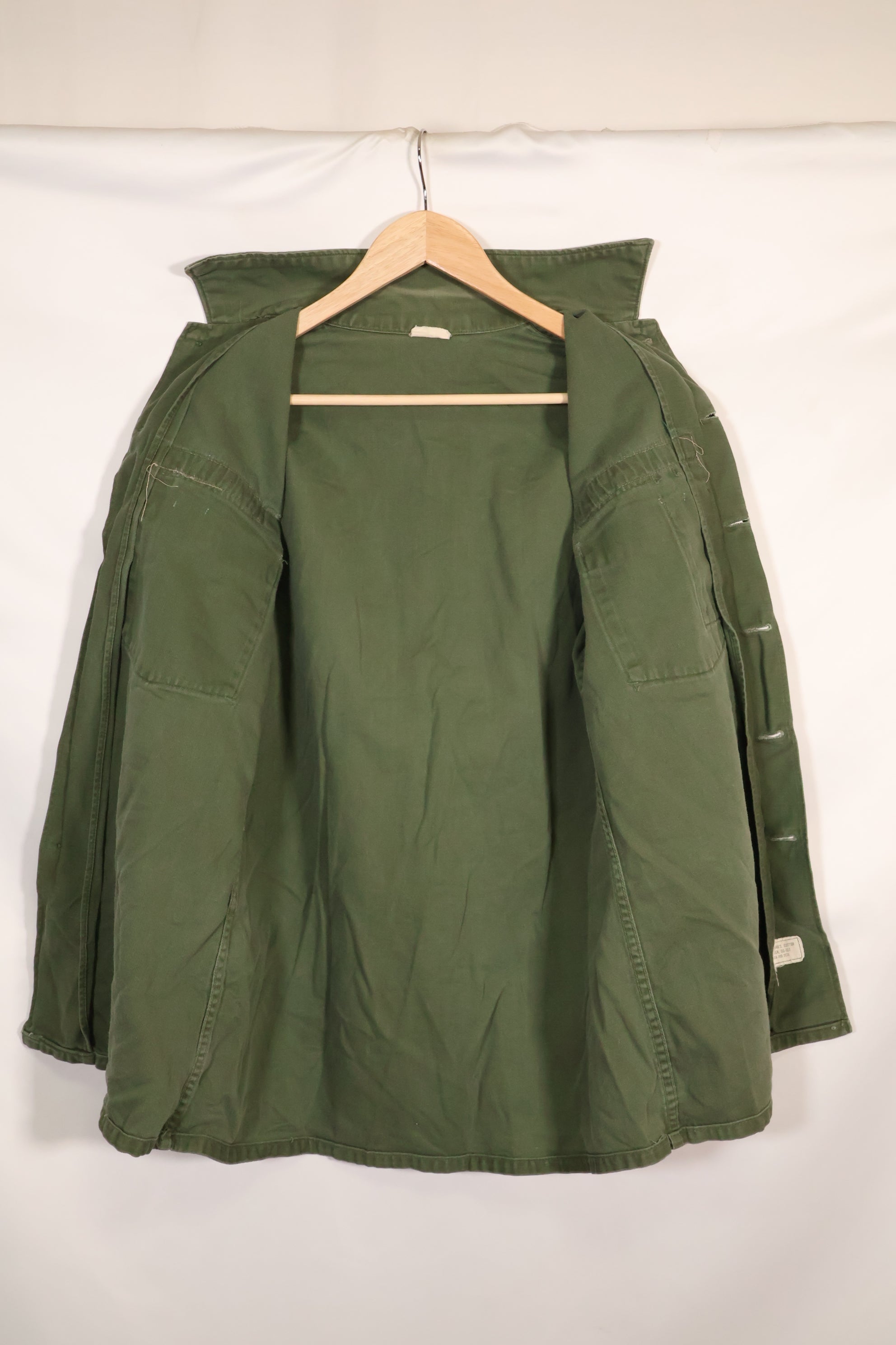 1967 Contract US Navy OG-107 Utility Shirt Engineering Corps SEABEES same owner B