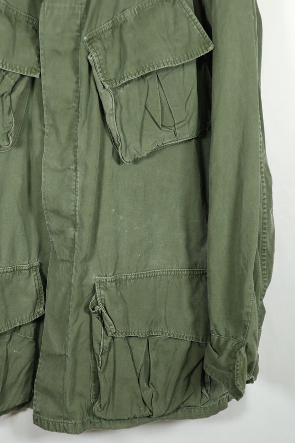 Real 2nd Model Jungle Fatigue Jacket REGULAR -SMALL Stains and scratches, used.