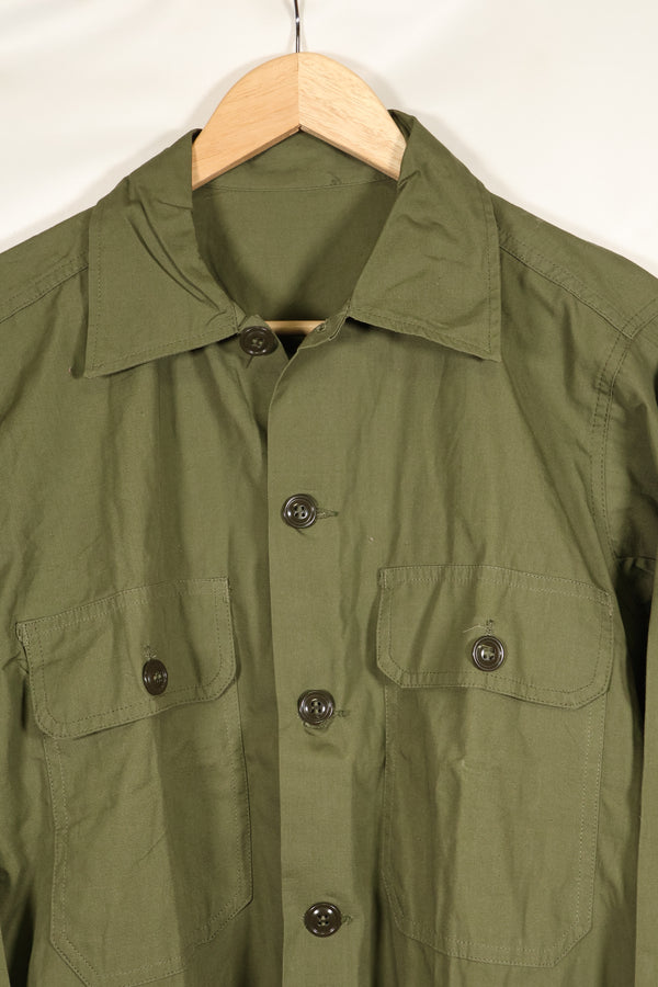 1960's Estimated Medium U.S. Navy Utility Shirt, Poplin, light fabric, almost unused.