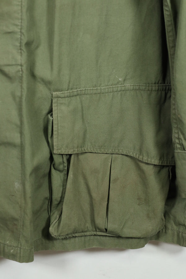 Real 2nd Model Jungle Fatigue Jacket, no size tag, scratches, used.