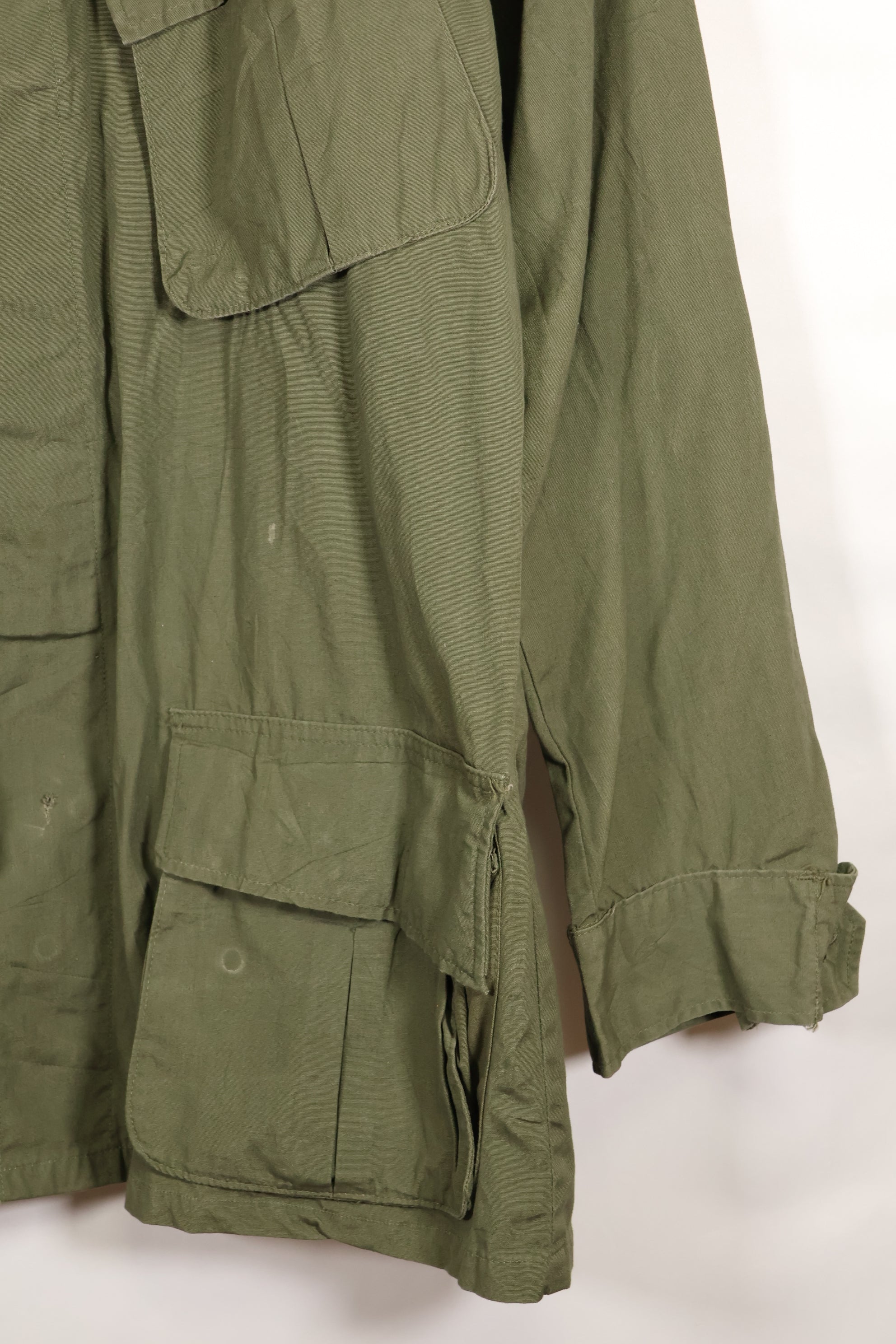 1969 Contract M-R Non Rip 3rd Model Jungle Fatigue Jacket, used, with tape.