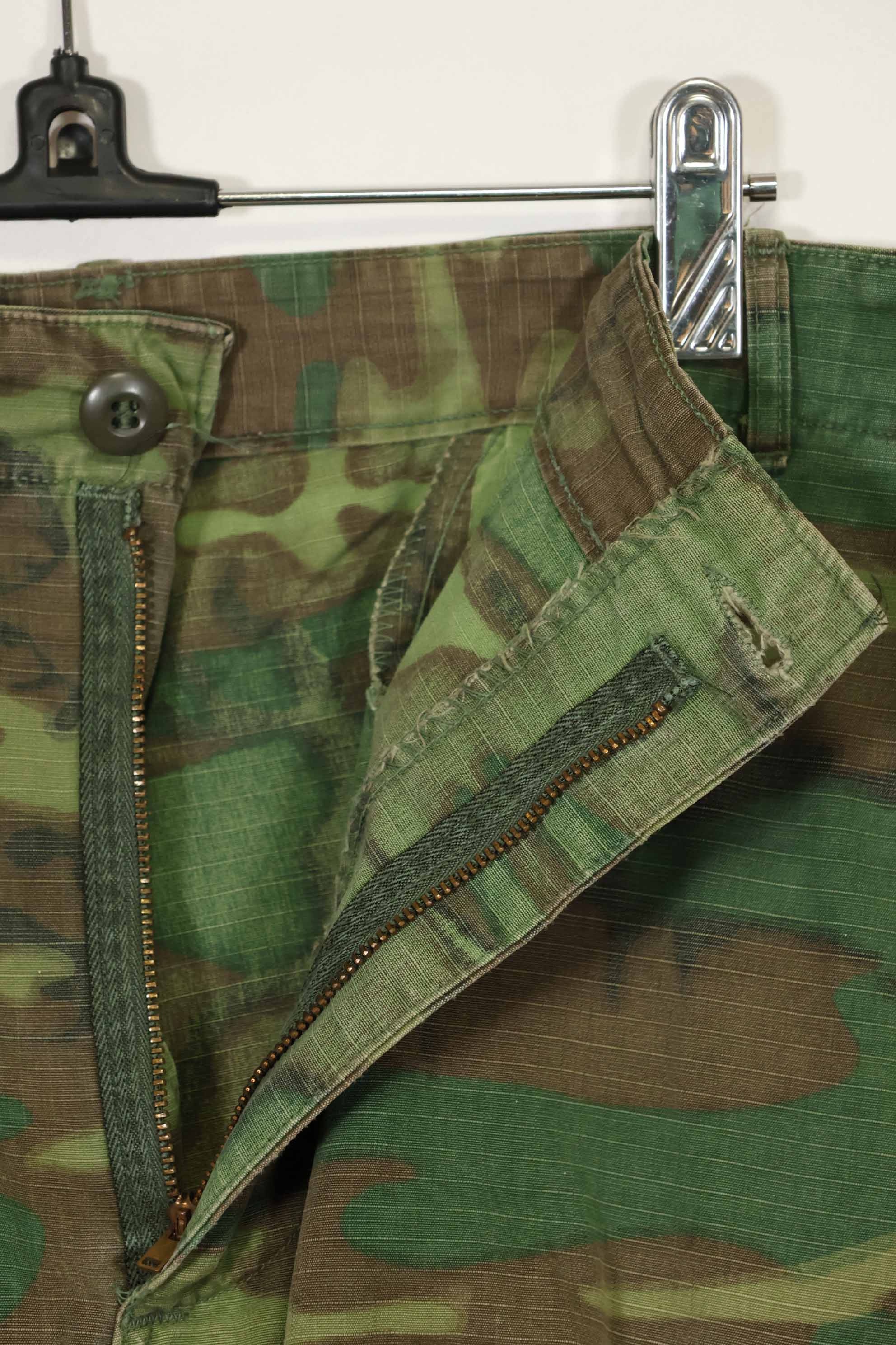 1968 Contract Ripstop Fabric US Army ERDL Camouflage Fatigue Pants Shorts L-R