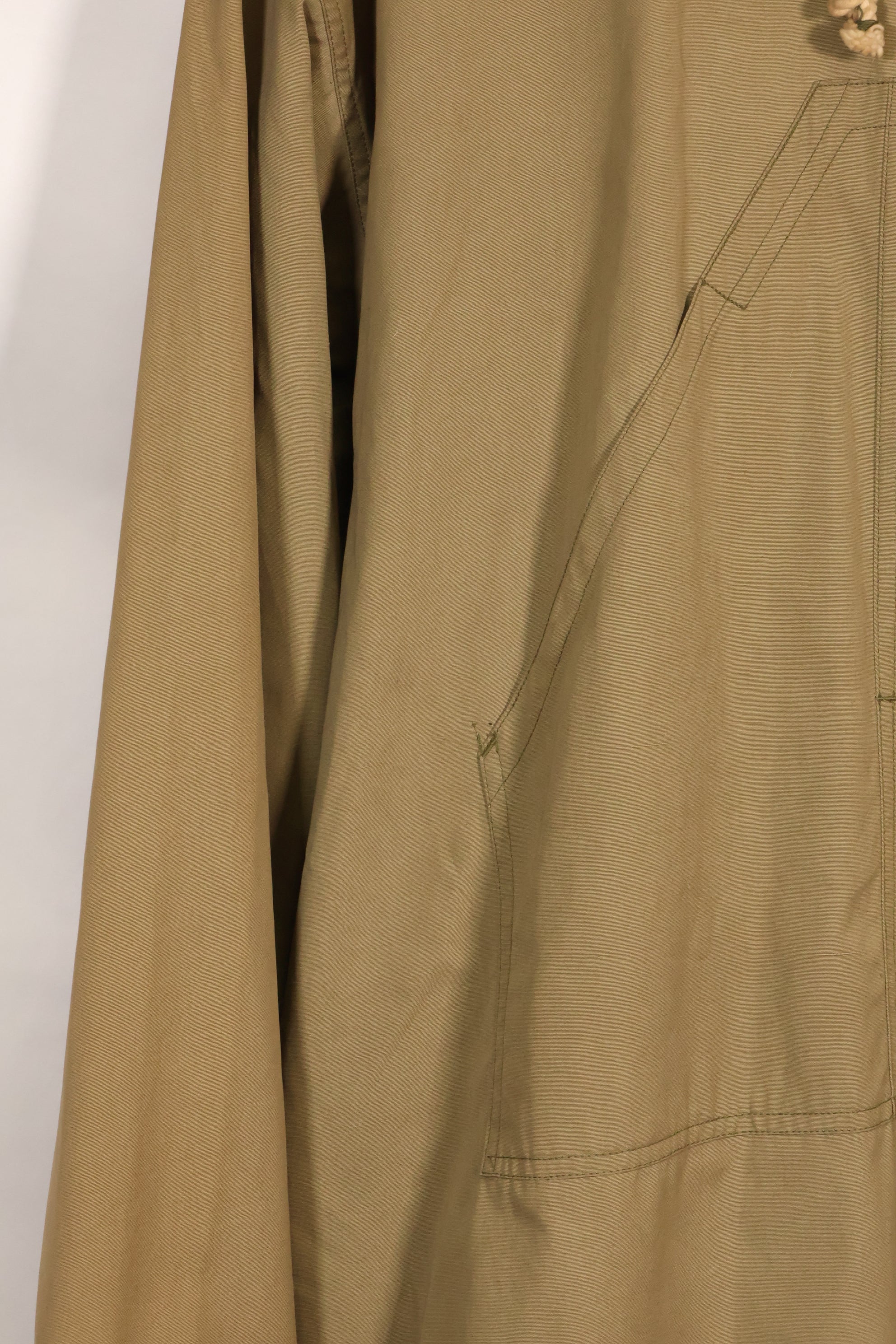 1940's Deadstock U.S. Army M1942 Snow Parka with original size tag, never used.