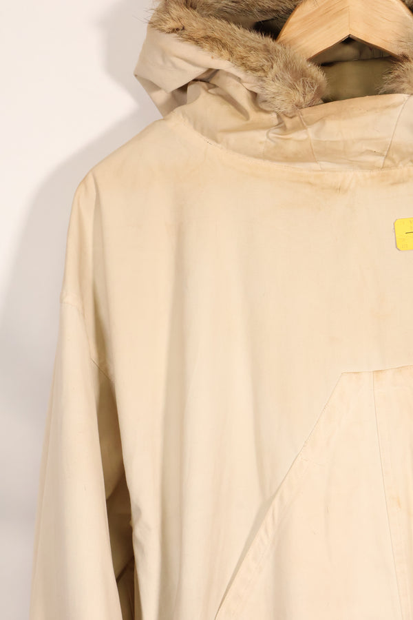 1940's Deadstock U.S. Army M1942 Snow Parka with original size tag, never used.