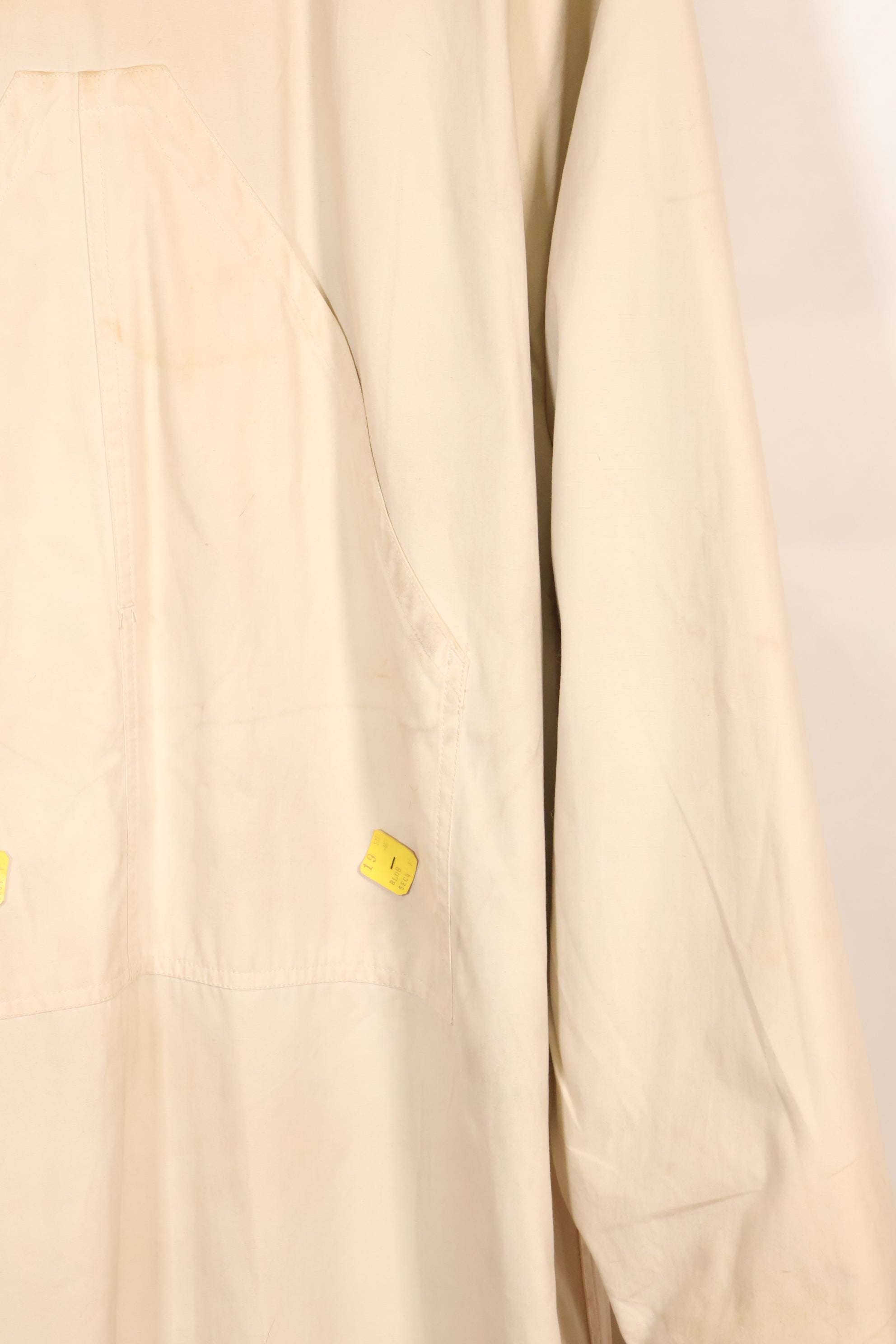 1940's Deadstock U.S. Army M1942 Snow Parka with original size tag, never used.