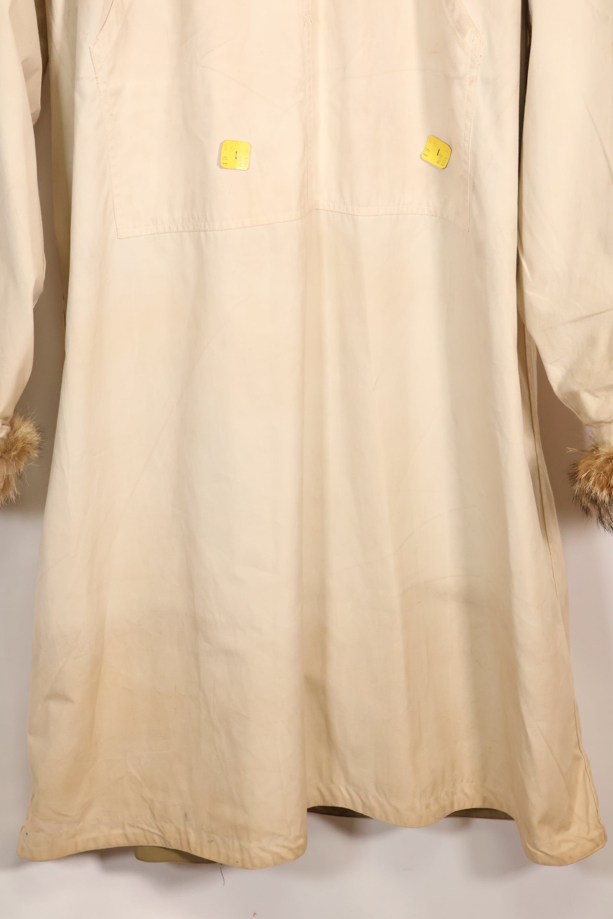 1940's Deadstock U.S. Army M1942 Snow Parka with original size tag, never used.
