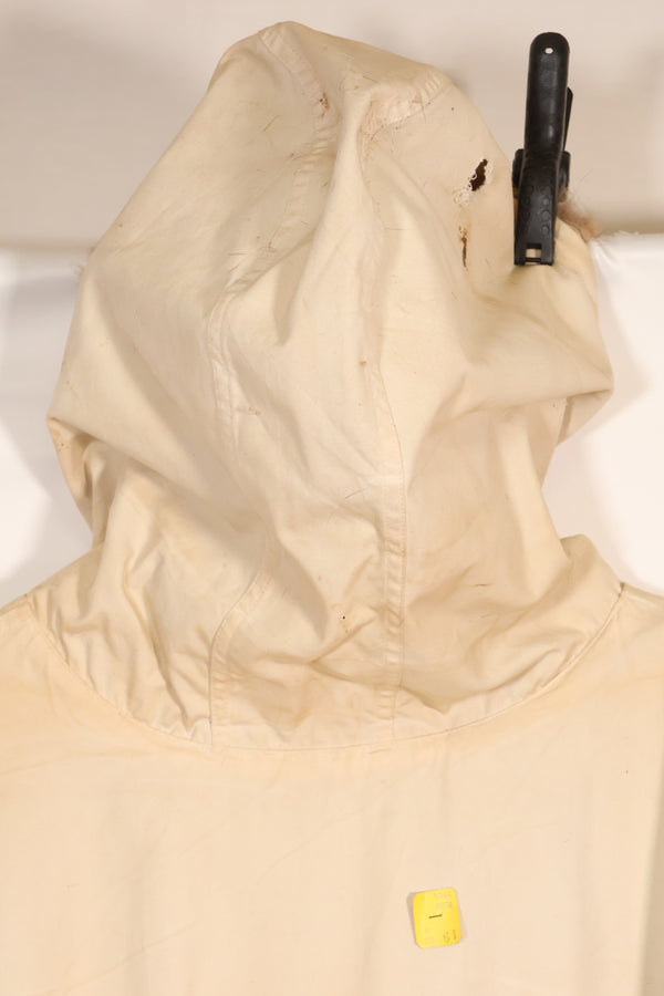 1940's Deadstock U.S. Army M1942 Snow Parka with original size tag, never used.