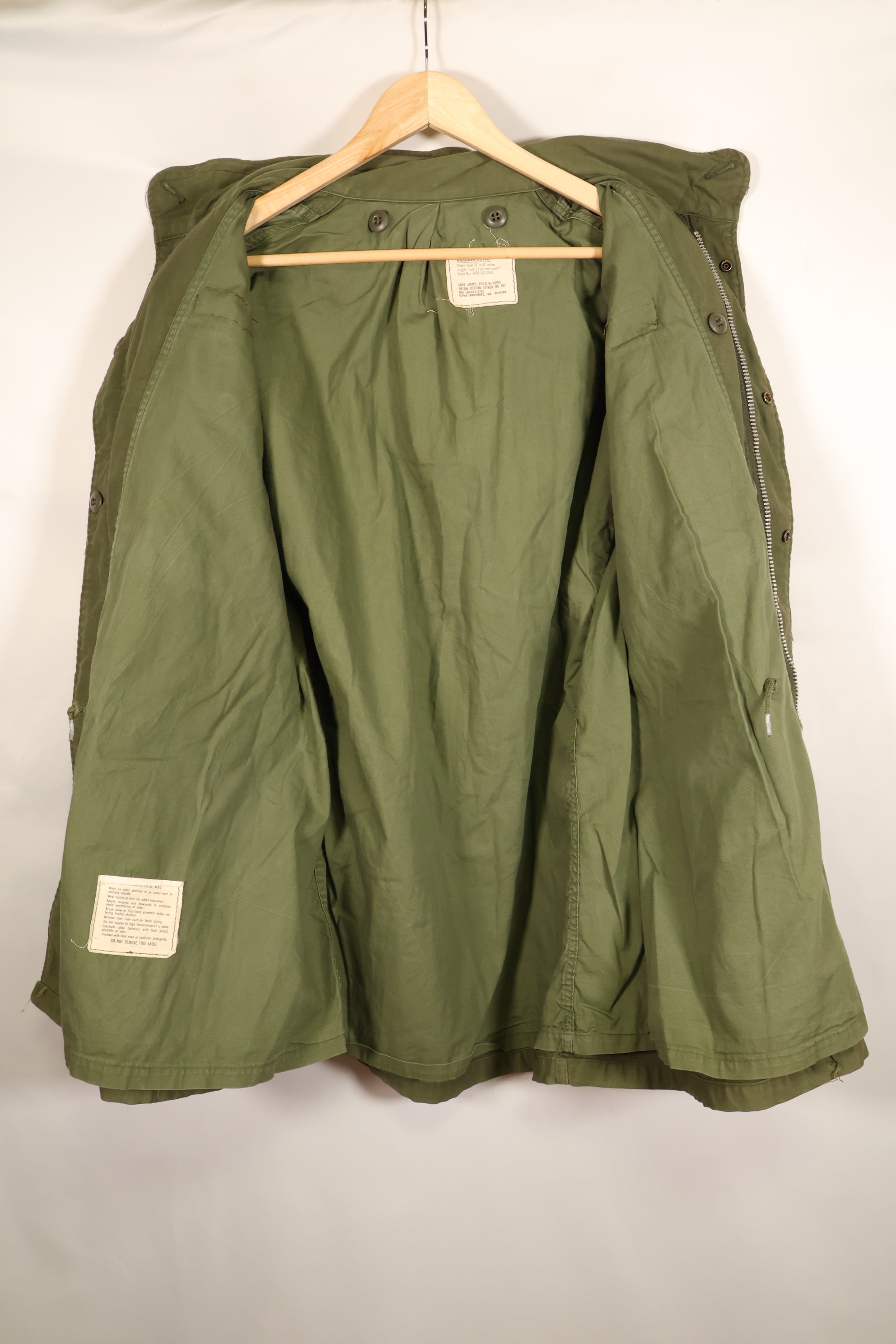 1969年契約　M-L　アメリカ軍　2nd Model M65 フィールドジャケット　アルミジッパー　中古品