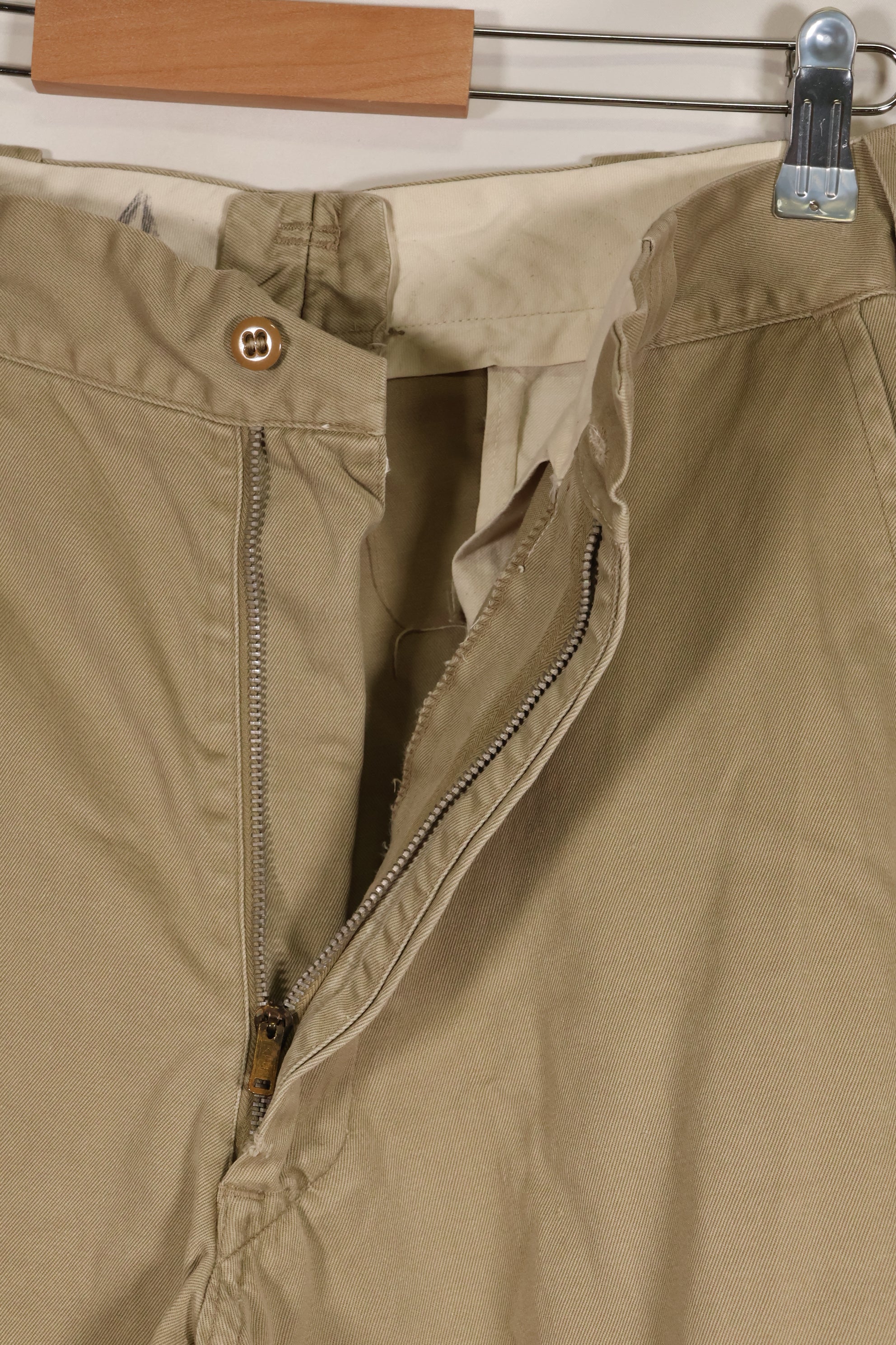 1970's Small Size U.S. Army Khaki Pants, used, used.
