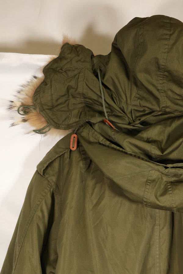 Early 1950s M51 Field Parka with fishtail wool pile liner, used.