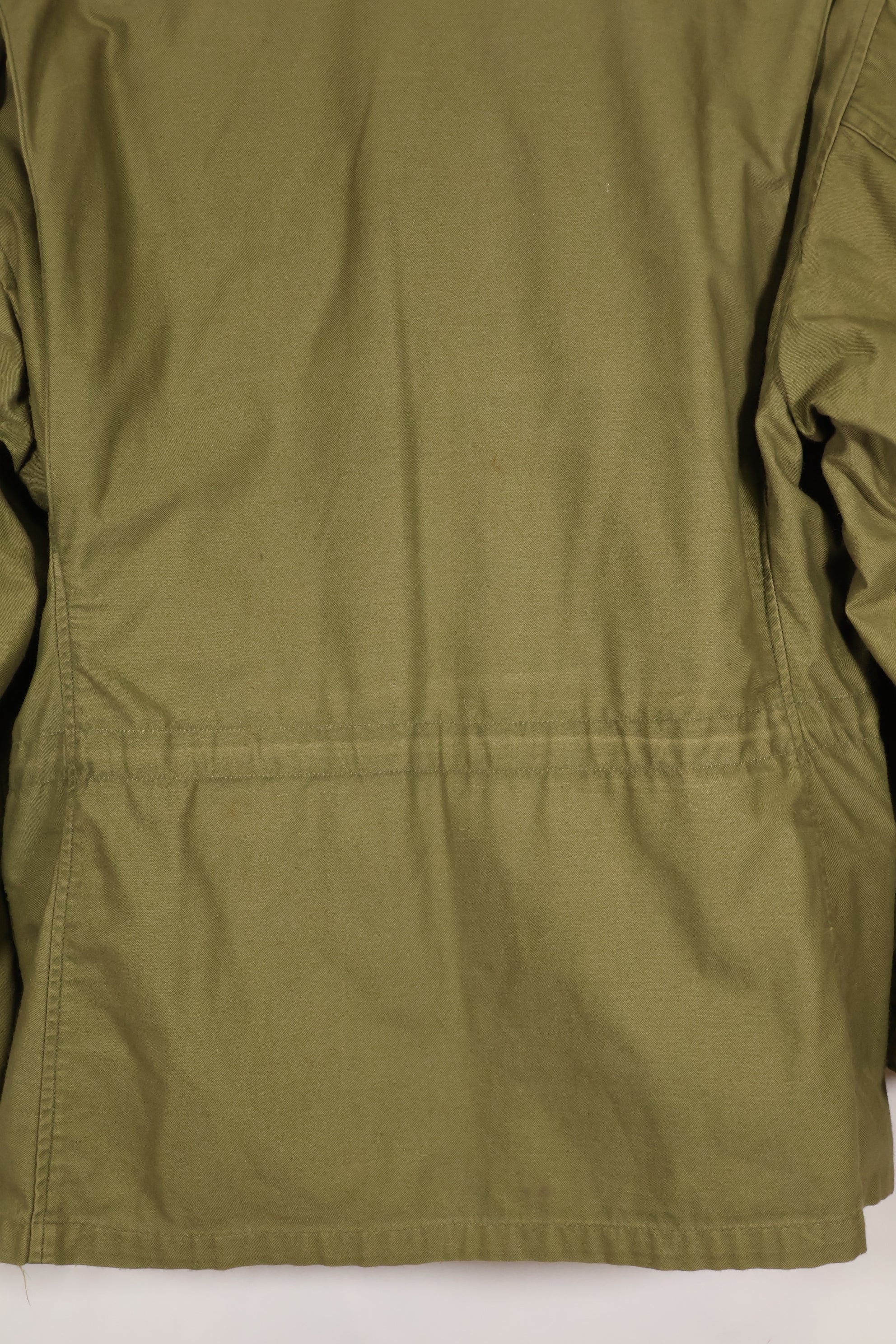 Early 1970's Estimated MEDIUM size 3rd Model M65 Field Jacket, size tag missing, used.
