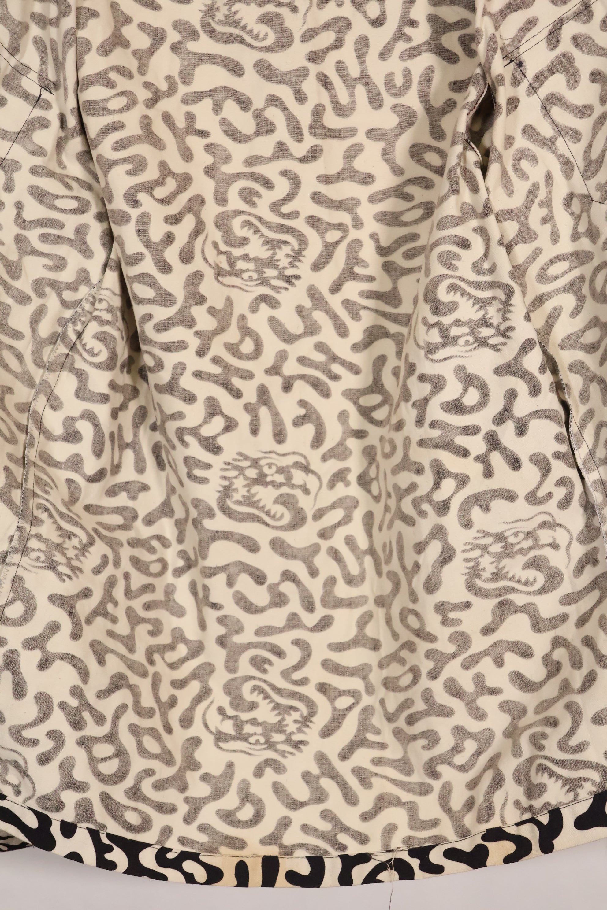 1980's Korean student camouflage clothing Hangul camouflage shirt, almost unused B