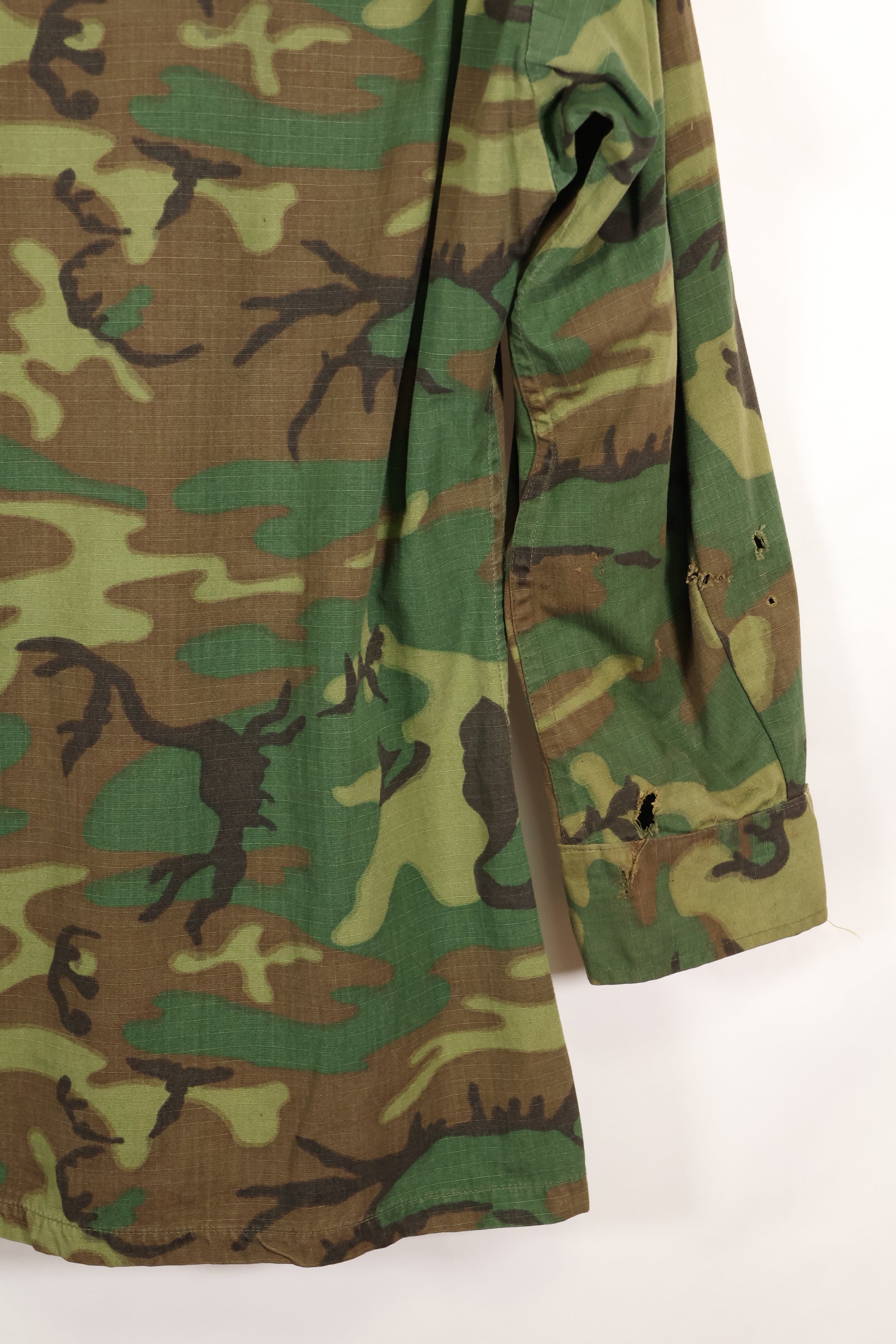 1969 Contract M-S Ripstop ERDL Camouflage Jungle Fatigue Jacket, faded, used, B