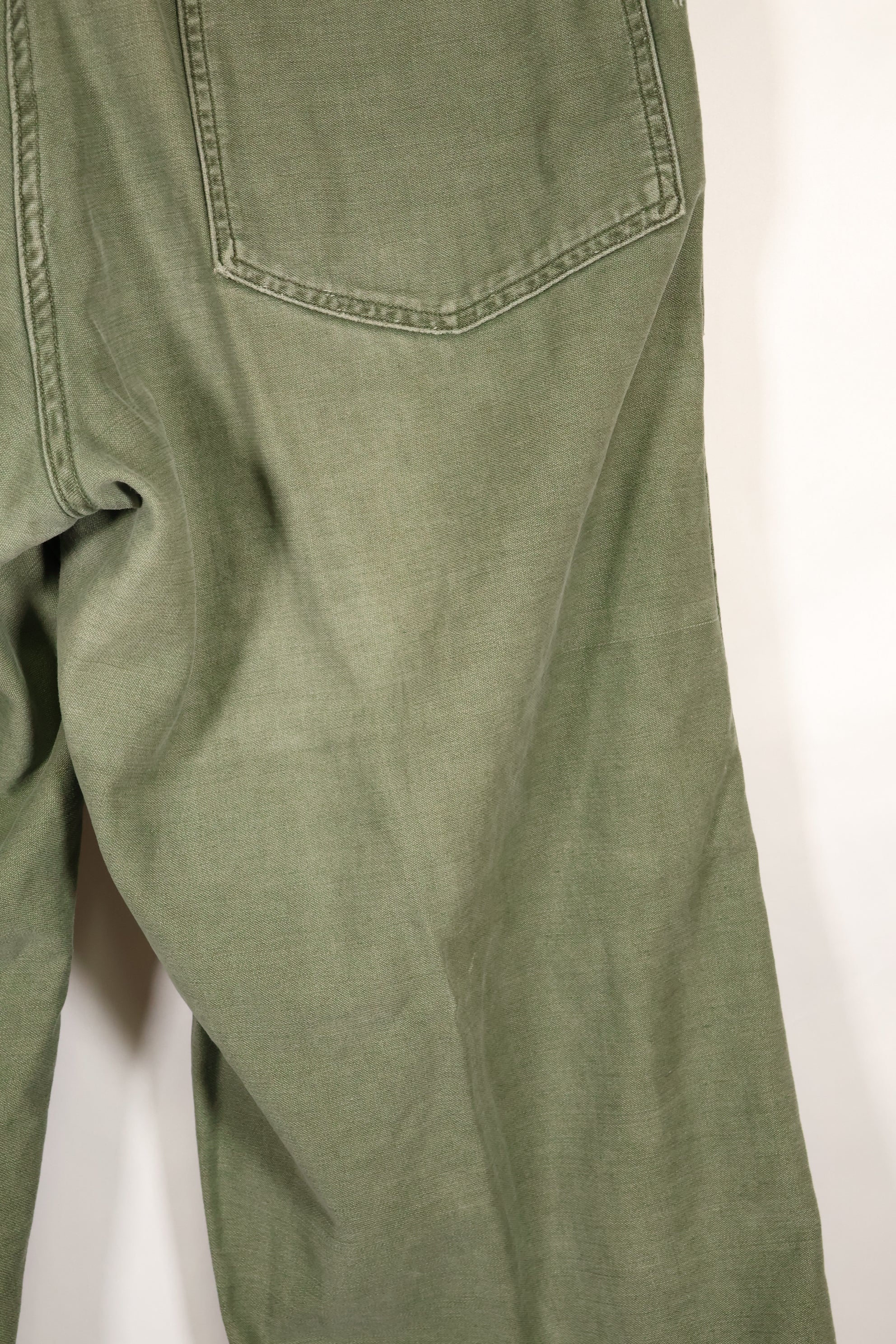 1961 contract, estimated size 36 OG-107 utility pants, baker pants, used.