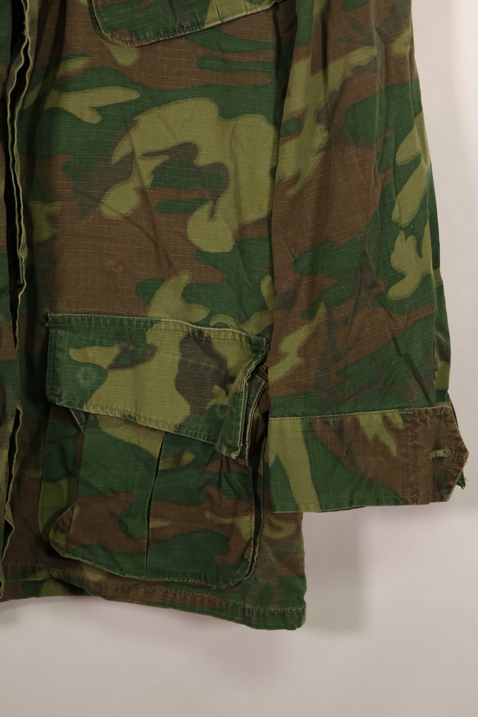 Real 1970 U.S. Marine ERDL Jungle Fatigue Jacket S-L Used